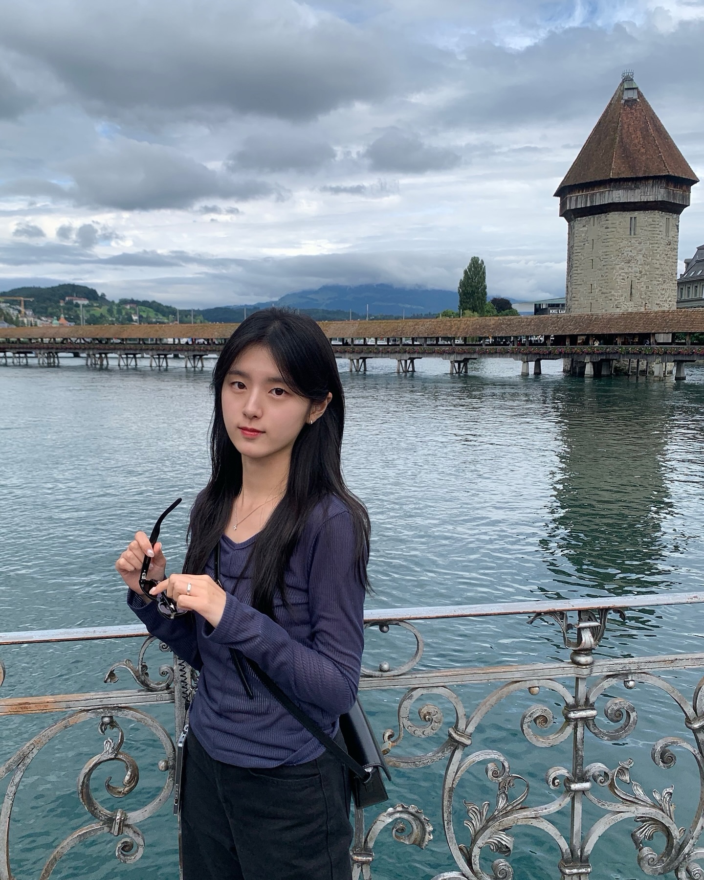 올리고 싶은거 마구마구🫧🧚🏻‍♀️

#카펠교 #루체른 #스위스 #유럽여행