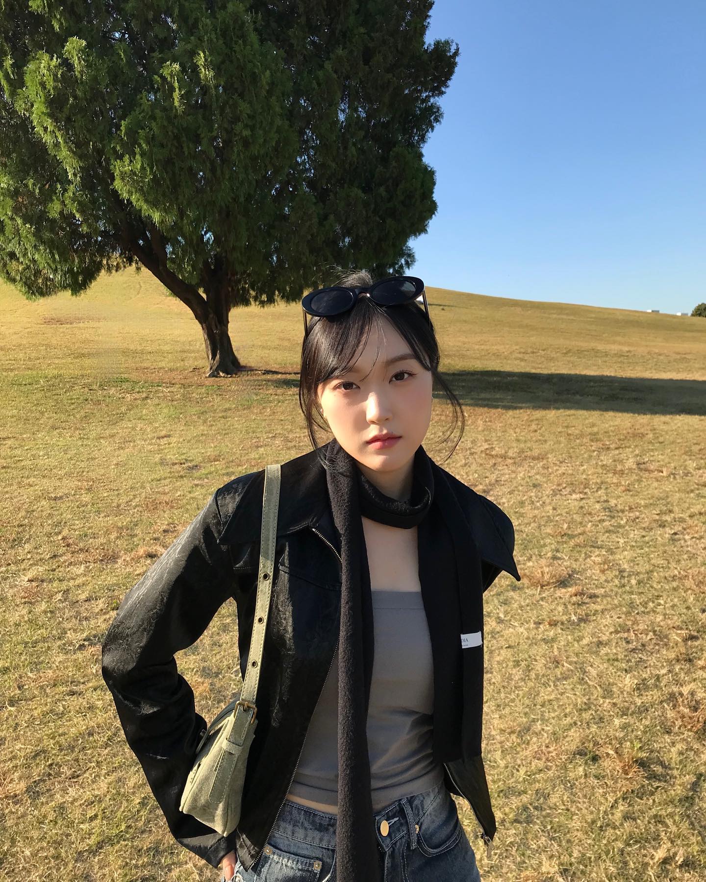 세상은 호락호락하지 않다. 
괜찮다.
나도 호락호락하지 않으니깐.