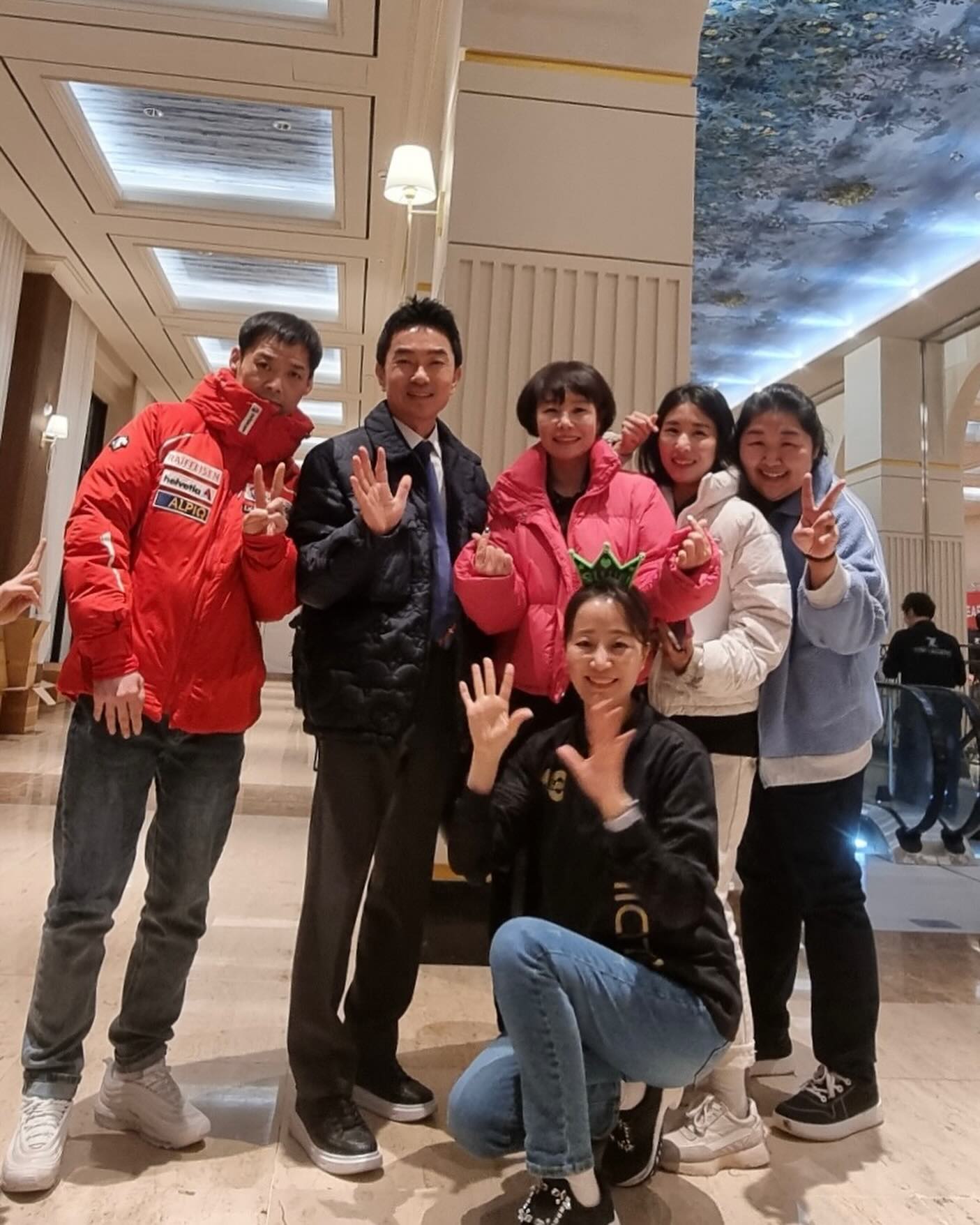 이진성대표님과 스폰서님들과
인증샷 남기기👍
2024년을 준비하는
마지막 세미나
#UTL그룹