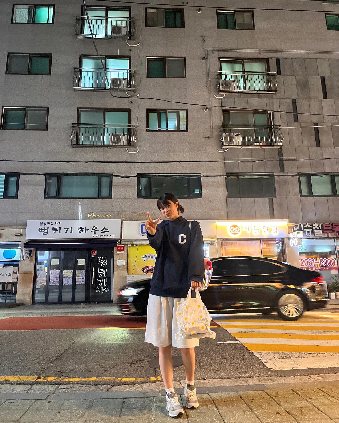 사소한 감동을 큰 감동으로 주는 내 편💖

🫧내편들이 있기에 항상 힘낼수 있는
🫧내편들을 위해서라도 항상 힘내구 열심히 살기
🫧항상 고마움을 잊지말구 살기

#항상 #고마워 #💖
#행복한날 #🫧