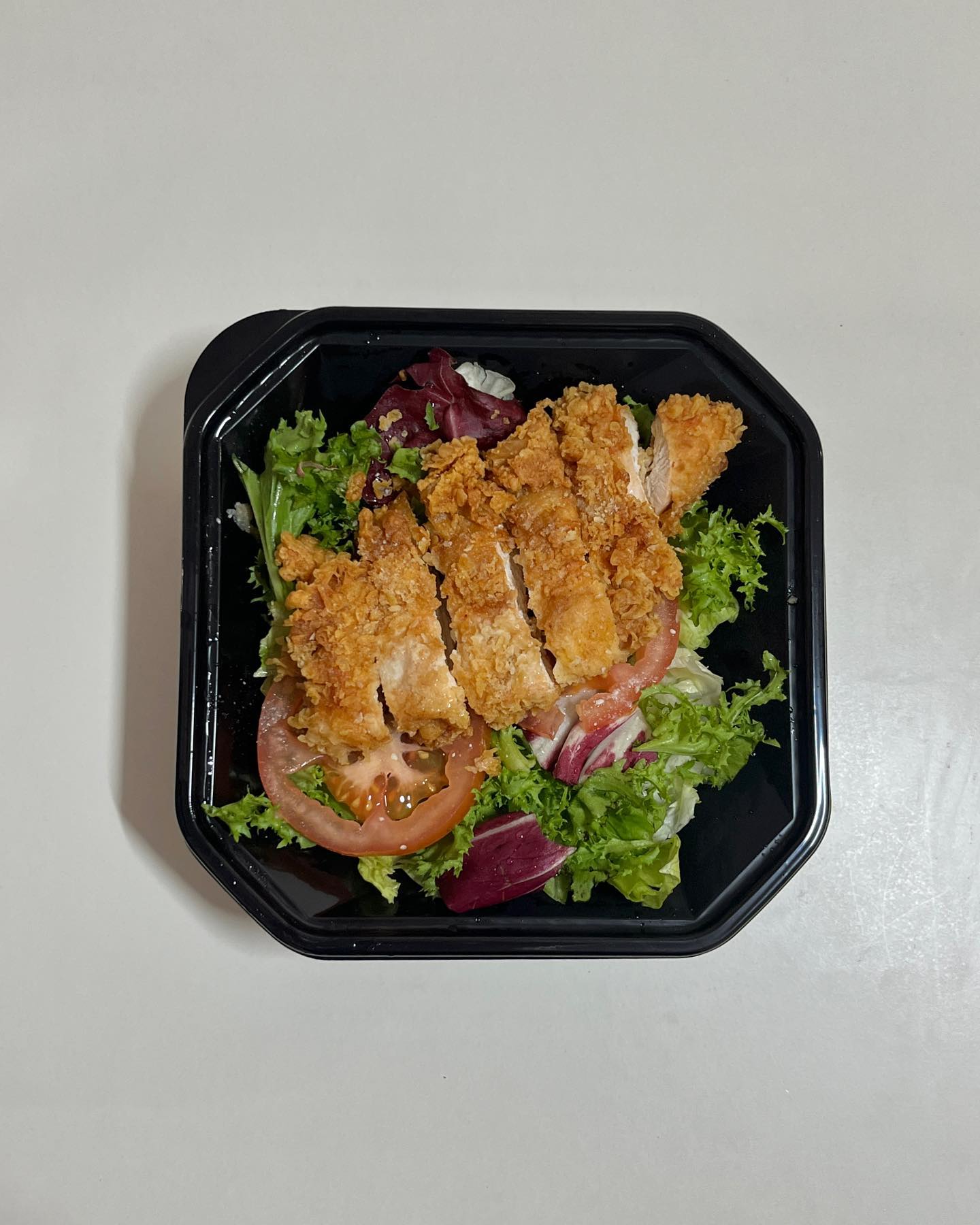 .
🫧KFC 징거 샐러드 ???kcal