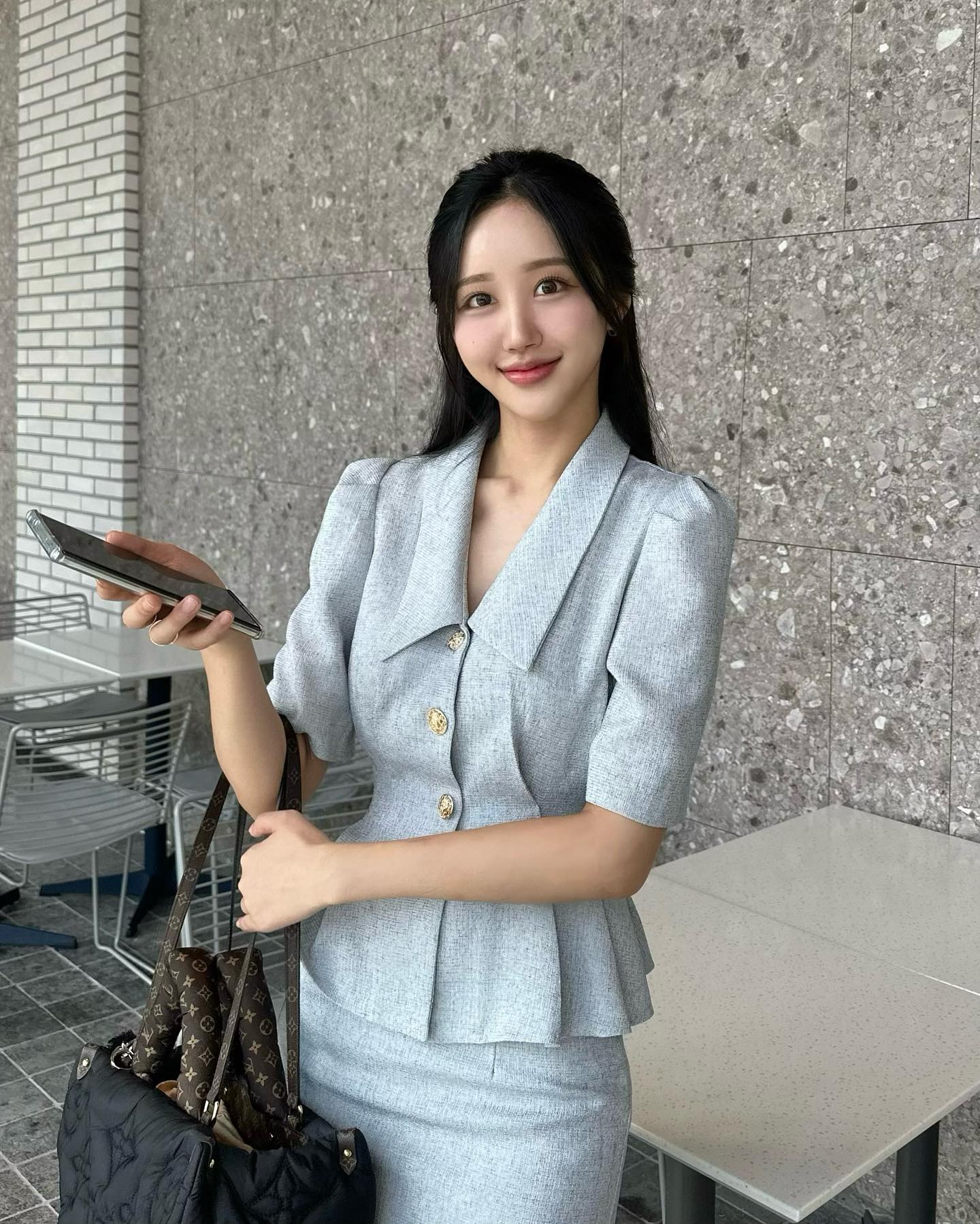 -
신문에 나온건 또 처음이라서 ,,🍀
앞으로도 계속 도전하면서 살게요 🫡
