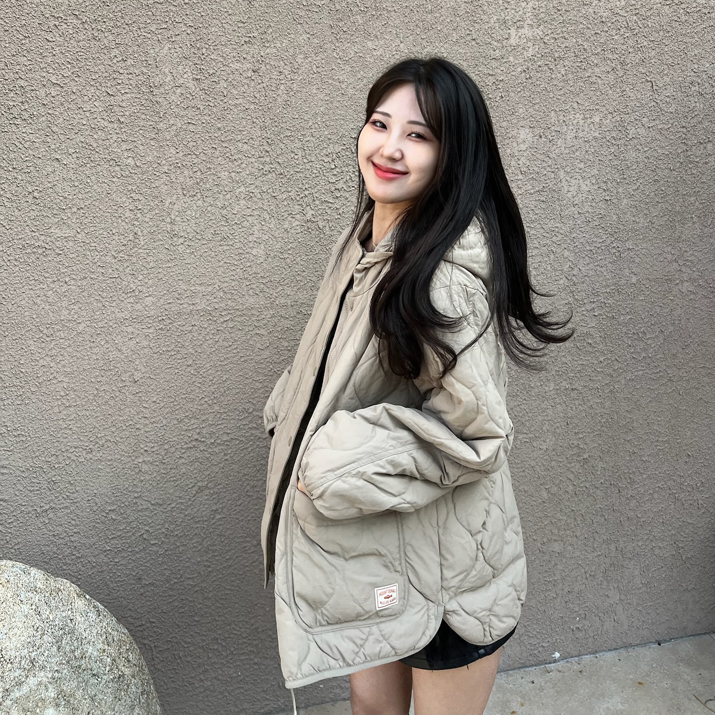 #협찬 
alaska_lifestyleoutdoor stylemate_official 

데일리 라이프스타일 아웃도어 브랜드 알래스카🏔️
가볍고 따뜻한 알래스카 패딩으로 겨울준비해여~~❕❕
유니크한 캠핑룩 가능( ´θ｀)ノ

#알래스카 #alaska #경량패딩 #캠핑룩 #여자패딩 #알래스카패딩 #스타일메이트