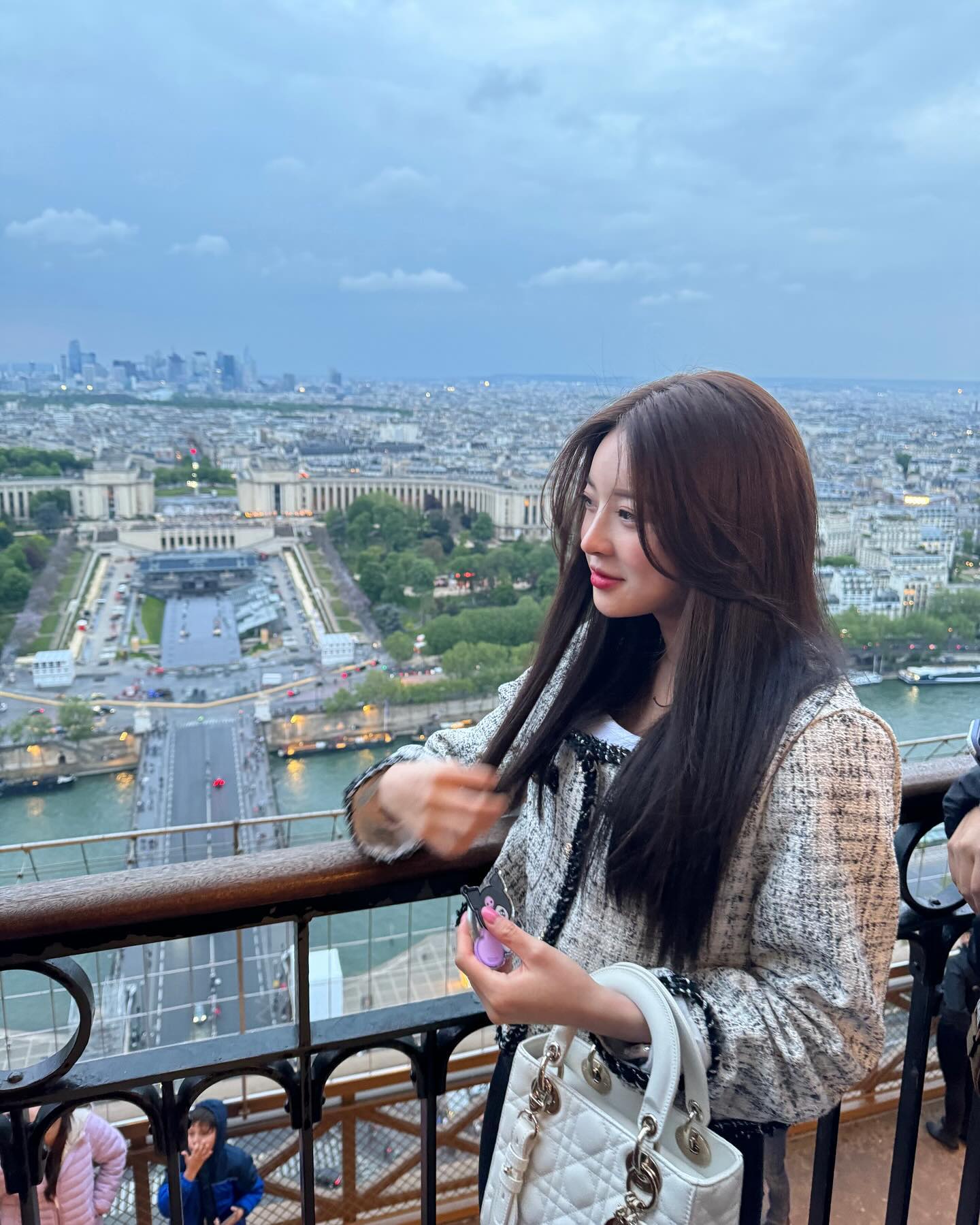 파리에서 9일