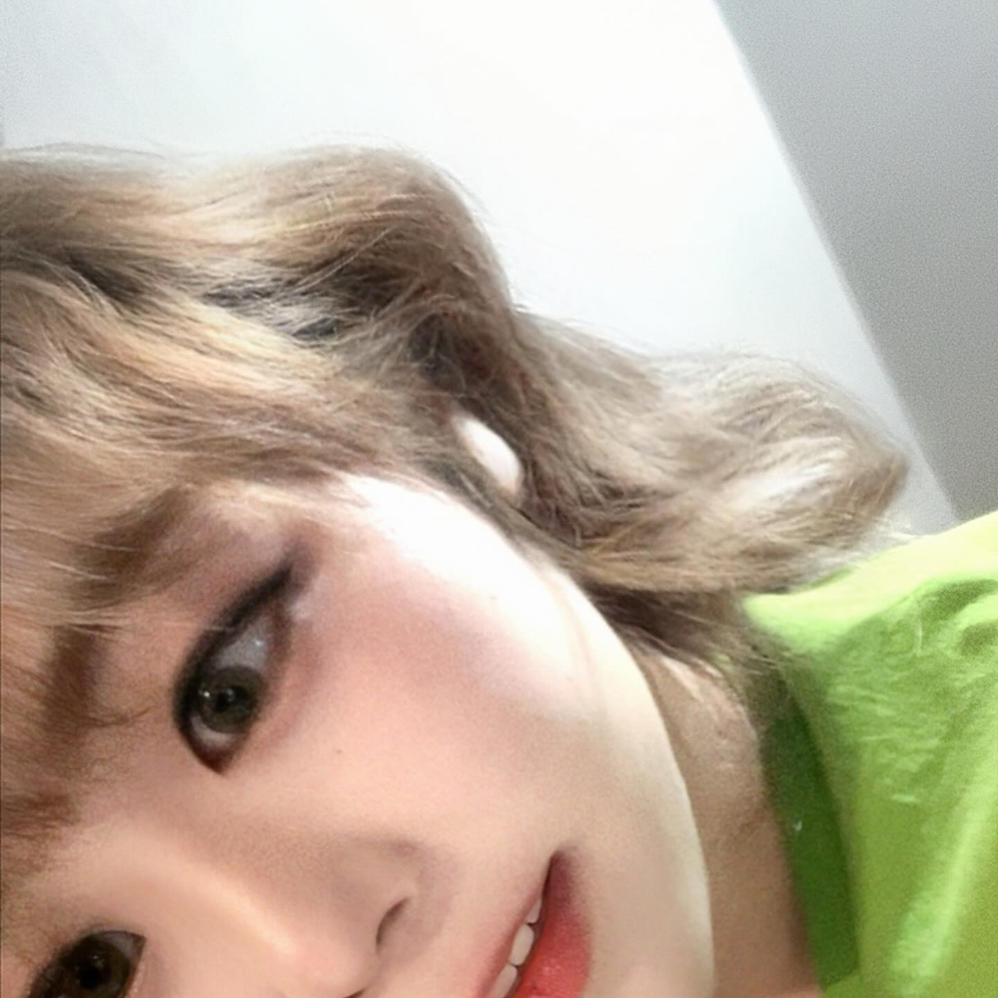 내 사진만 올리려다가 깨알 공주 + 음식도 올리기
여기 진짜 맛있었다 🫶😉💞 5️⃣0️⃣
분위기도 최고 👍👍
나 데려가줘서 고마워 공주 
.
.
.
.
.
.
#용원동 #용원동맛집 #재즈미 #진해 #진해카페 #진해맛집#부산근교맛집 #데이트 #데이트코스 #셀카 #selfie #jazz #cafe #steak #pizza #피자맛집 #고기맛집 #스테이크맛집 #용원동재즈미카페 #용원동카페 #좋반 #소통 #첫줄반사 #좋아요 #fyp #추천 #fypシ #followforfollowback #follow #followers