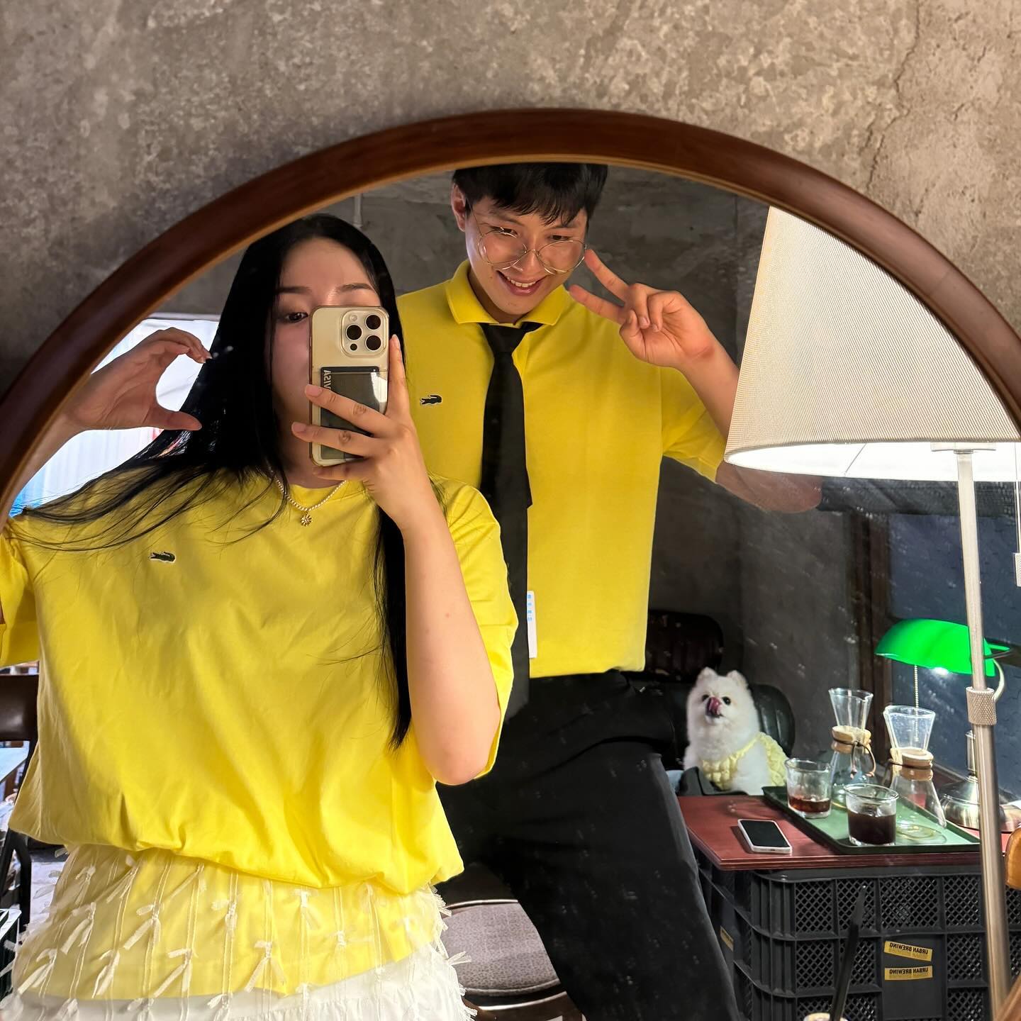 개족사진 컨셉은 병아리 🐥💛
커플 티셔츠는 아빠가 사줌💛