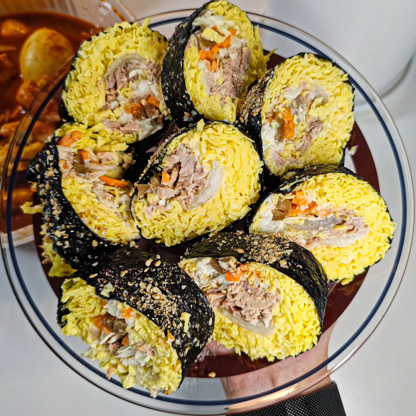 헬키푸키 선릉점🐔

건강한 키토김밥과 제로 떡볶이의 꿀조합
이게 다이어트 식단이 맞나 계속 의심
무설탕 스리라차 떡볶이에는
닭가슴살 소세지까지!
싸장님 배우신 분❤️

🚩위치
서울 강남구 선릉로 344 (배달의민족 주문 가능)
.
.
#선릉맛집 #선릉역맛집 #헬키푸키 #헬키푸키선릉점 #선릉헬키푸키 #키토김밥 #무설탕스리라차떡볶이 #제로떡볶이 #스리라차떡볶이 #다이어트식단 #먹스타그램