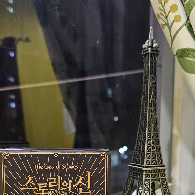 @0_vac on Instagram: "광고 ⠀ 릴레이 소설 써봤다면 환장할 보드게임 추천드립니다. ⠀ ✅ 여러분 취미가 뭔가요? 저는 무료한 직장생활을 보드게임으로 위로하고 있습니다. 그리고 저는 찾아냈