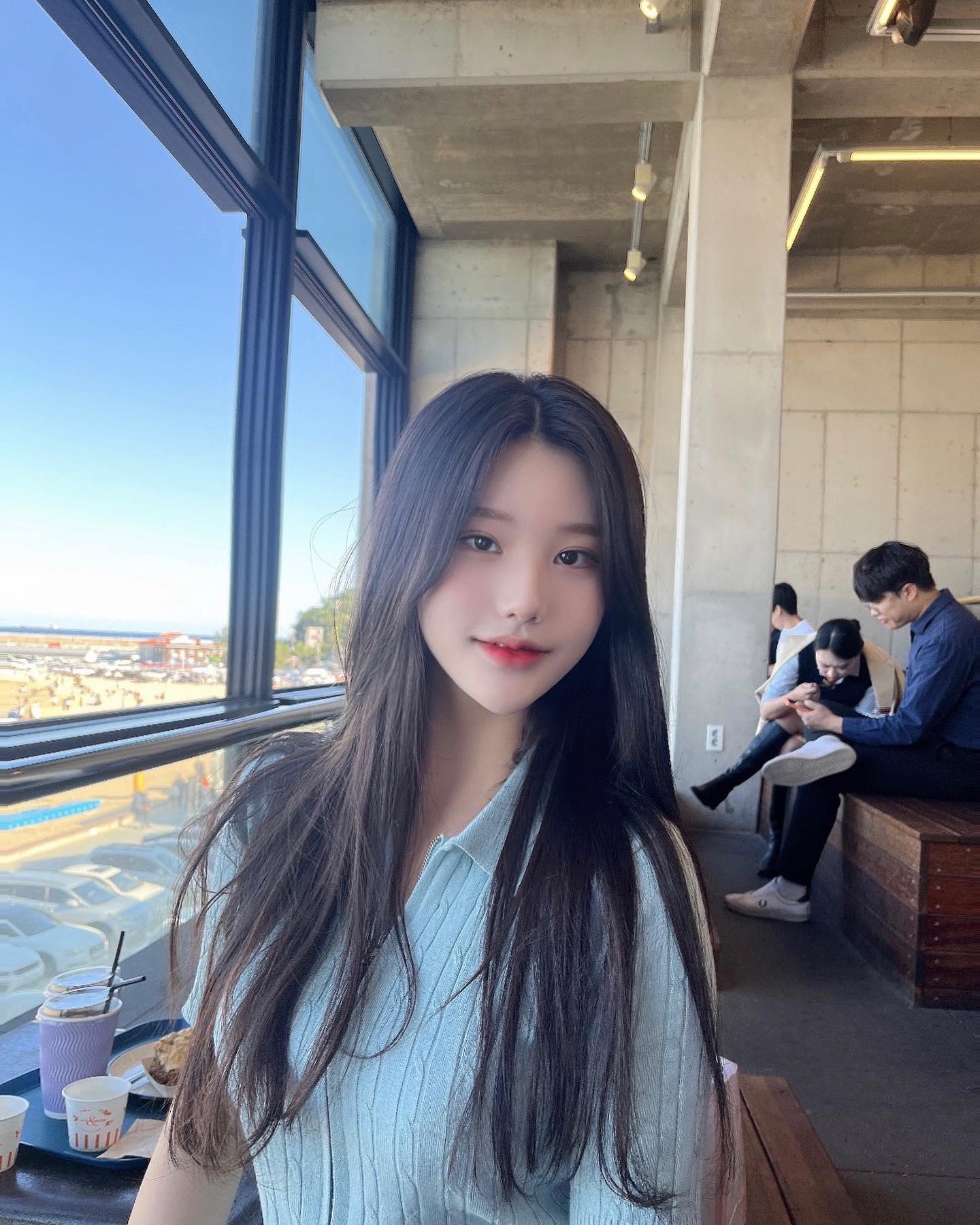 강릉 바다 앞 분좋카 케이쿠 존맛 💟

#강릉여행 #여행스타그램 #강릉 #휴가룩 #휴가