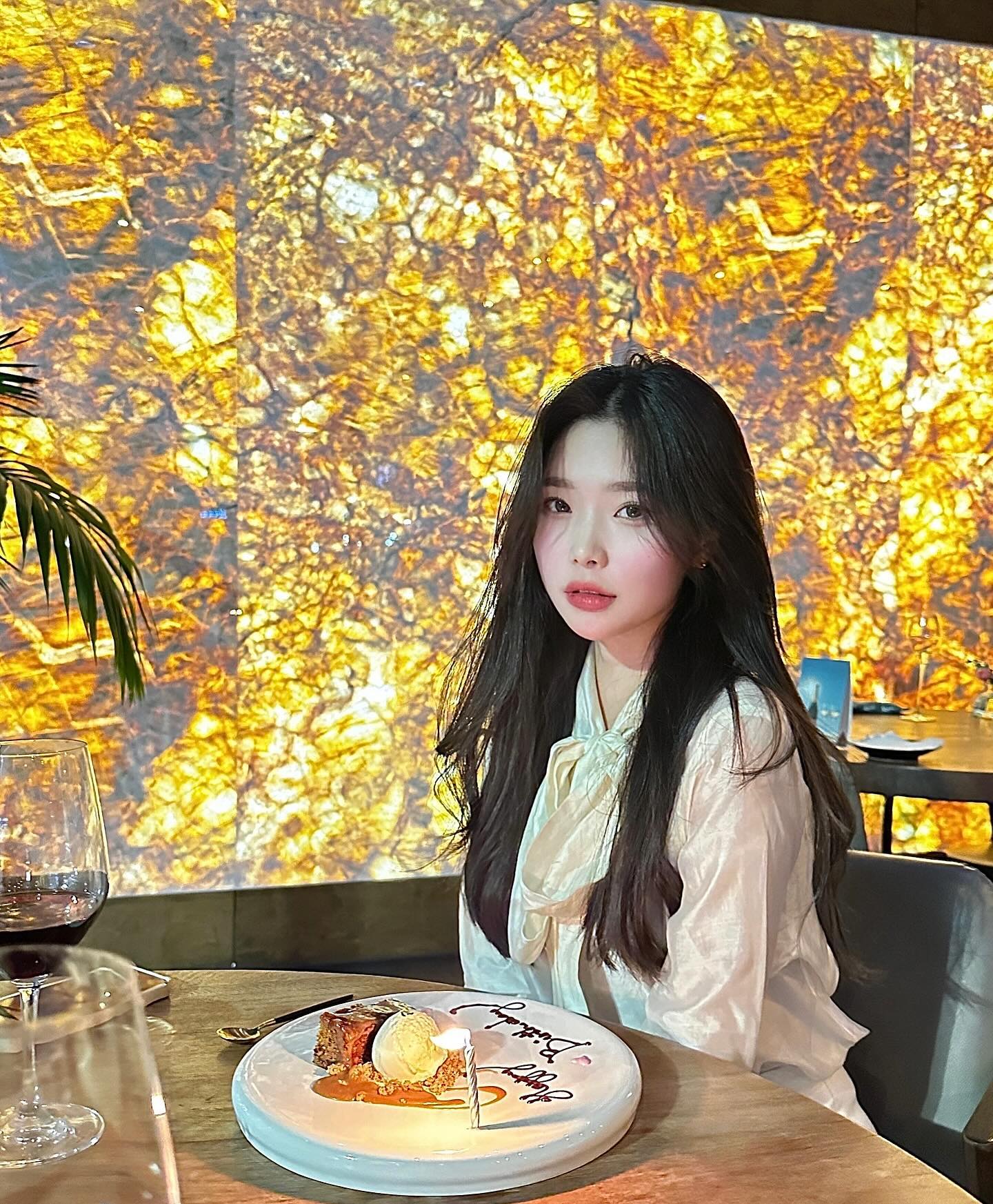 🥂🕯️
.
.
.
.
.
#1201🎂 #HBD #mybday🎂