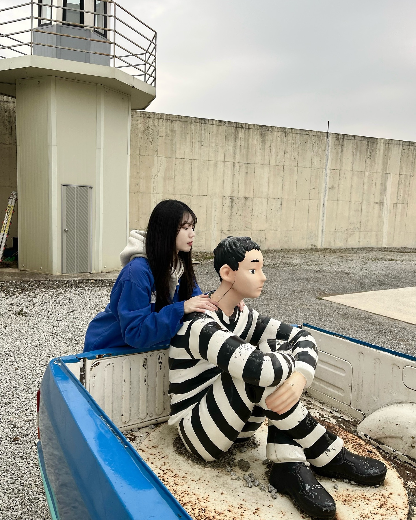 감옥살이 1일차 짱친 만들었다 😎