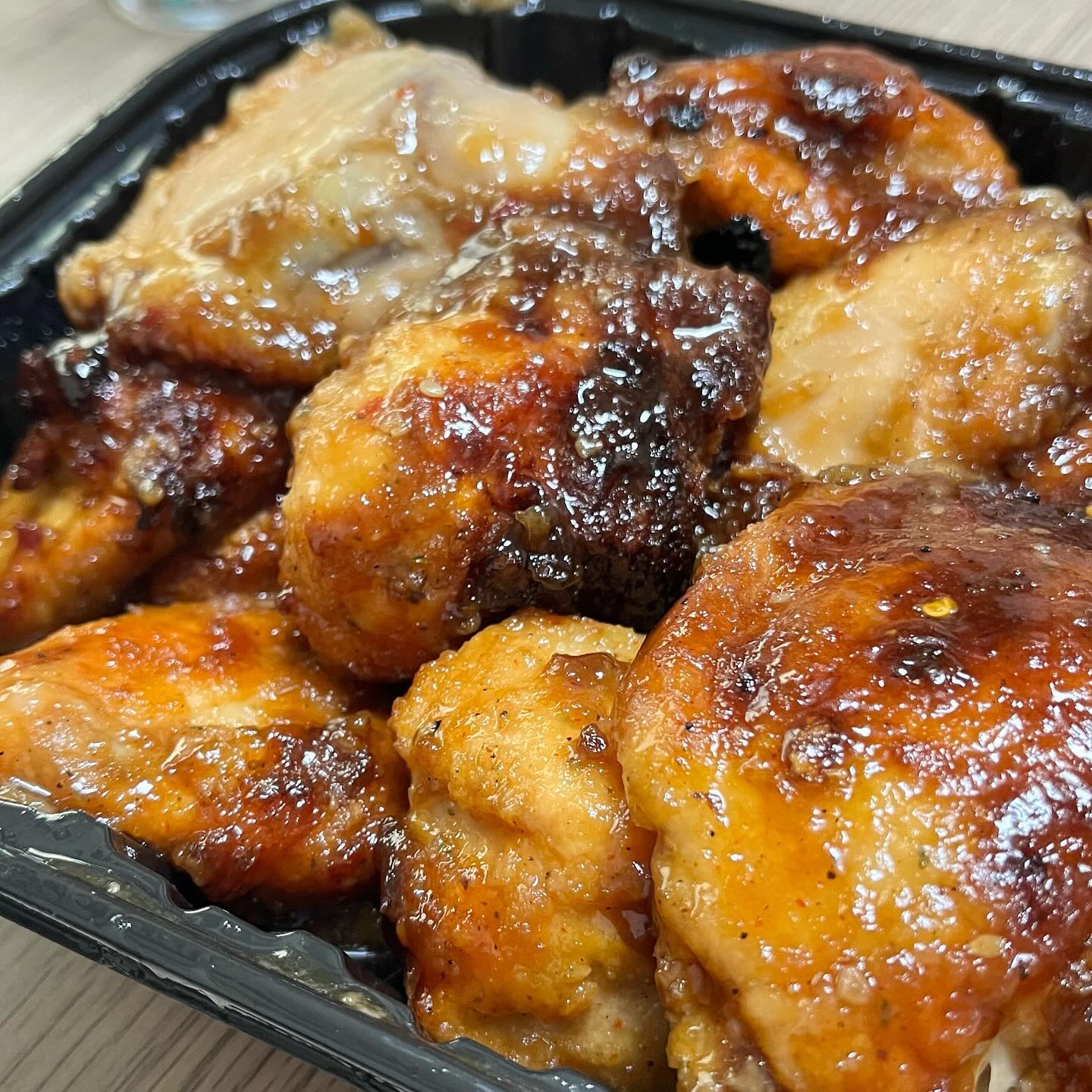 코스트코 치킨…🧄🍗
양 대비 가격 만족!!!

#오늘뭐먹지 #마늘간장치킨