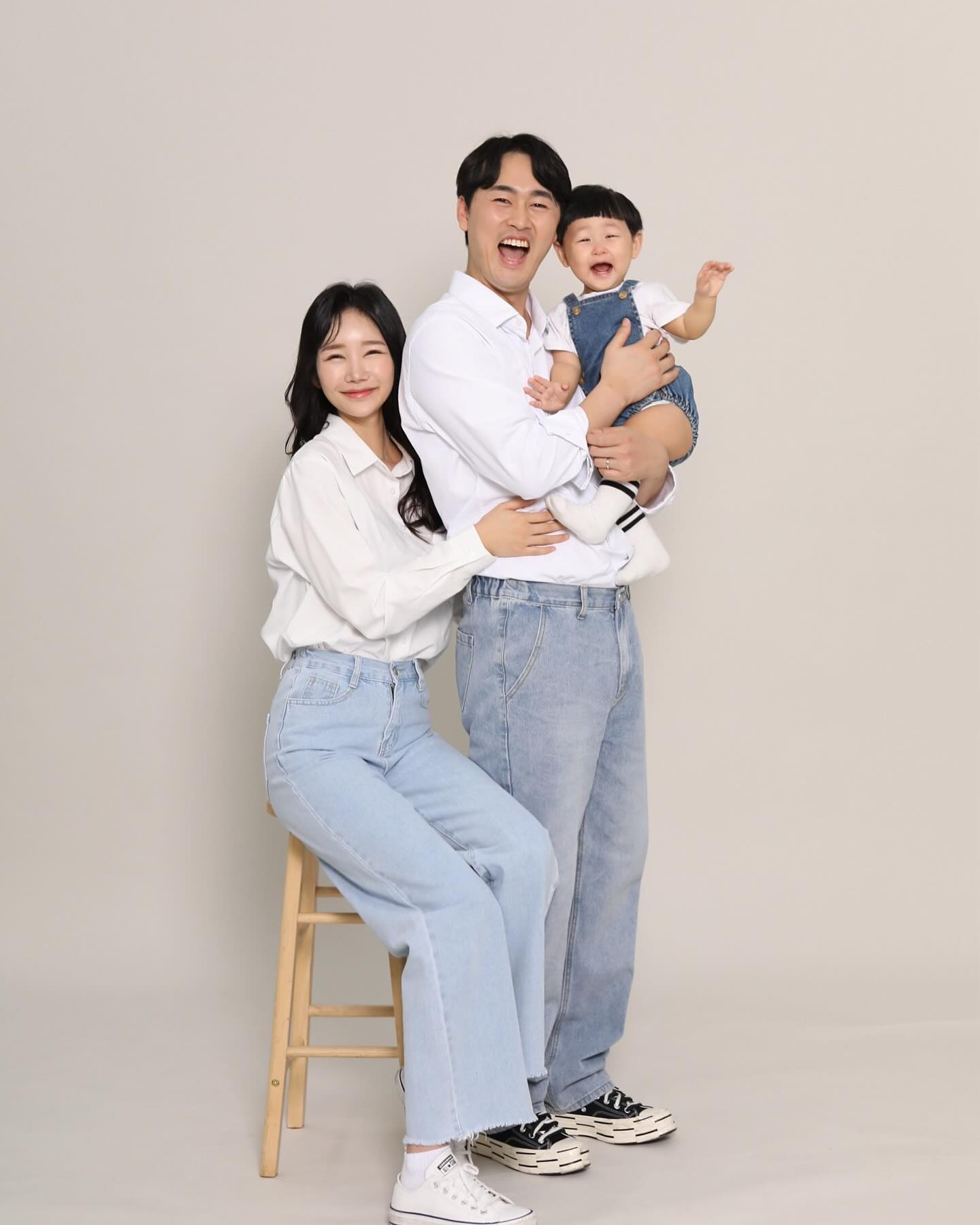 덕분에 이뿐사진들 많이 남겨요💗
#애니스튜디오 #애니스튜디오연제점