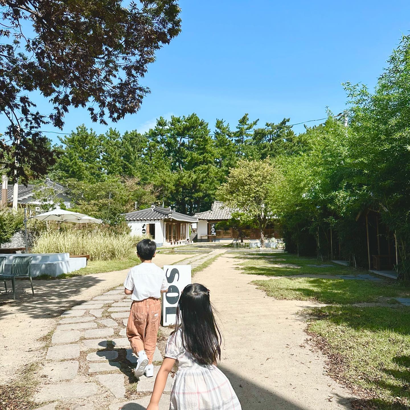 #박남매 #일상
 
 
언제가도 고요함이 좋은곳 
 
 
 
 

 
#경주 #경주카페추천 #경주황리단길