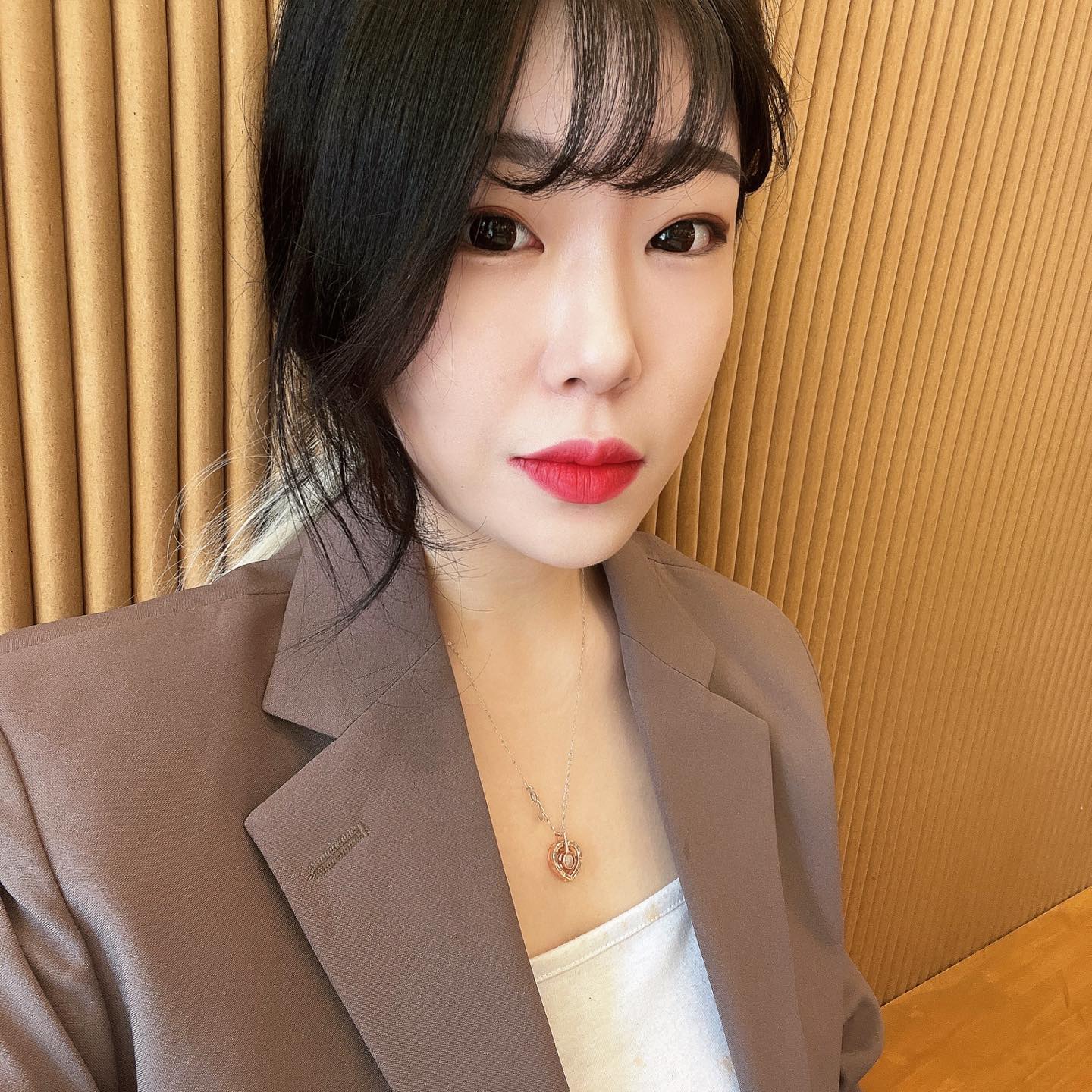 빨간날은 쉬는날😚

.
.
.
.
.
.
.
.
.
.
.
#일상 #인천 #인천맛집 #이사 #부평 #계양 #셀스타그램 #회사원 #빨간날 #휴무 #디자인 #마케팅 #좋반 #좋아요 #❤️ #카페 #인천카페 #추천