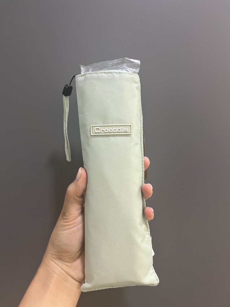 [양산]너무 거벼워서 항시 들고 다니는 우양산_크로커다일