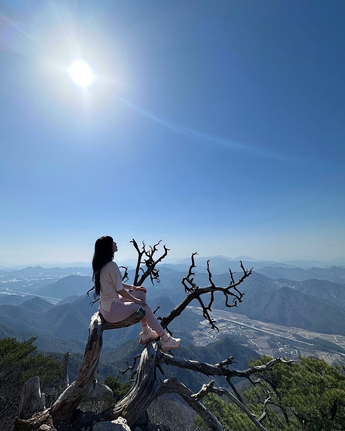 오랜만에 #등산스타그램 #구병산 😊

4시간 코스랬는데 2시간만에 끝나서 어어??하며 내려왔어요.😨