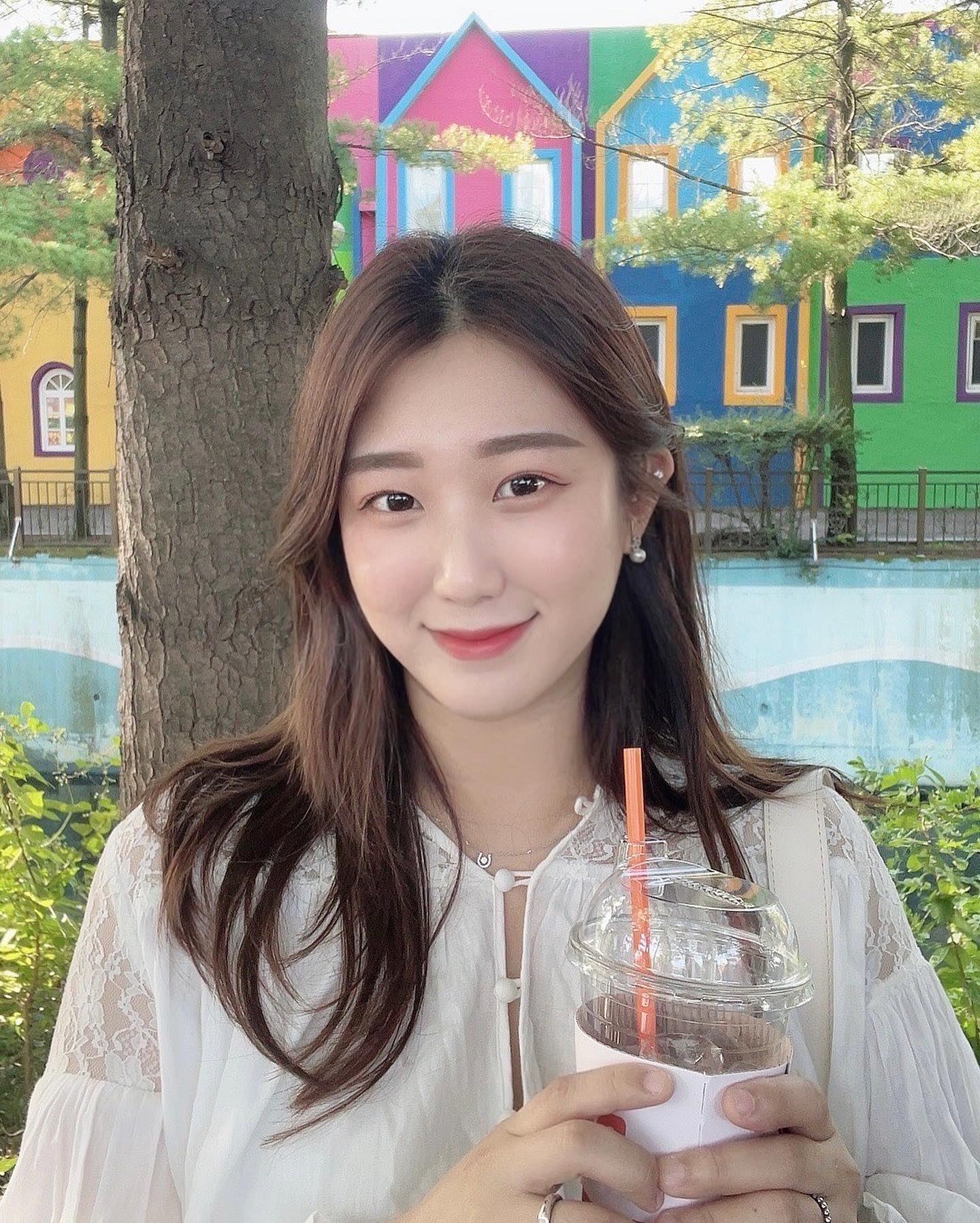#협찬

서울랜드에서 옥토버 페스티벌 즐기기! 
매년 가을에 찾게 되는 서울랜드 이번년도도 어김없이 다녀왔어요 🍂🍁
곳곳에 단풍을 보니 가을이 오긴 왔나봐요
가을 축제기간에는 ‘절대 맥주잔을 찾아라!‘ 이벤트 참여 복권도 선착순으로 제공이 됩니다
저도 남자친구랑 친구들이랑 재미있게 즐기다 왔어용 🙂
온 가족이 함께 즐길 수 있는 콘텐츠도 많으니
이번 기회에 동심 찾으러 떠나보세요 ~~ !

#협찬 #서울랜드 #만능놀이공원 #맥주맛집 #맥주핫플 #가을분위기맛집 #가을축제 #가을맥주 #옥토버페스티벌 #가을단풍명소 #가을여행지 #가을국내여행 #가족여행 #주말갈만한곳 #가을여행지 #데이트코스 #가족나들이추천 #가을단풍 #서울근교놀거리