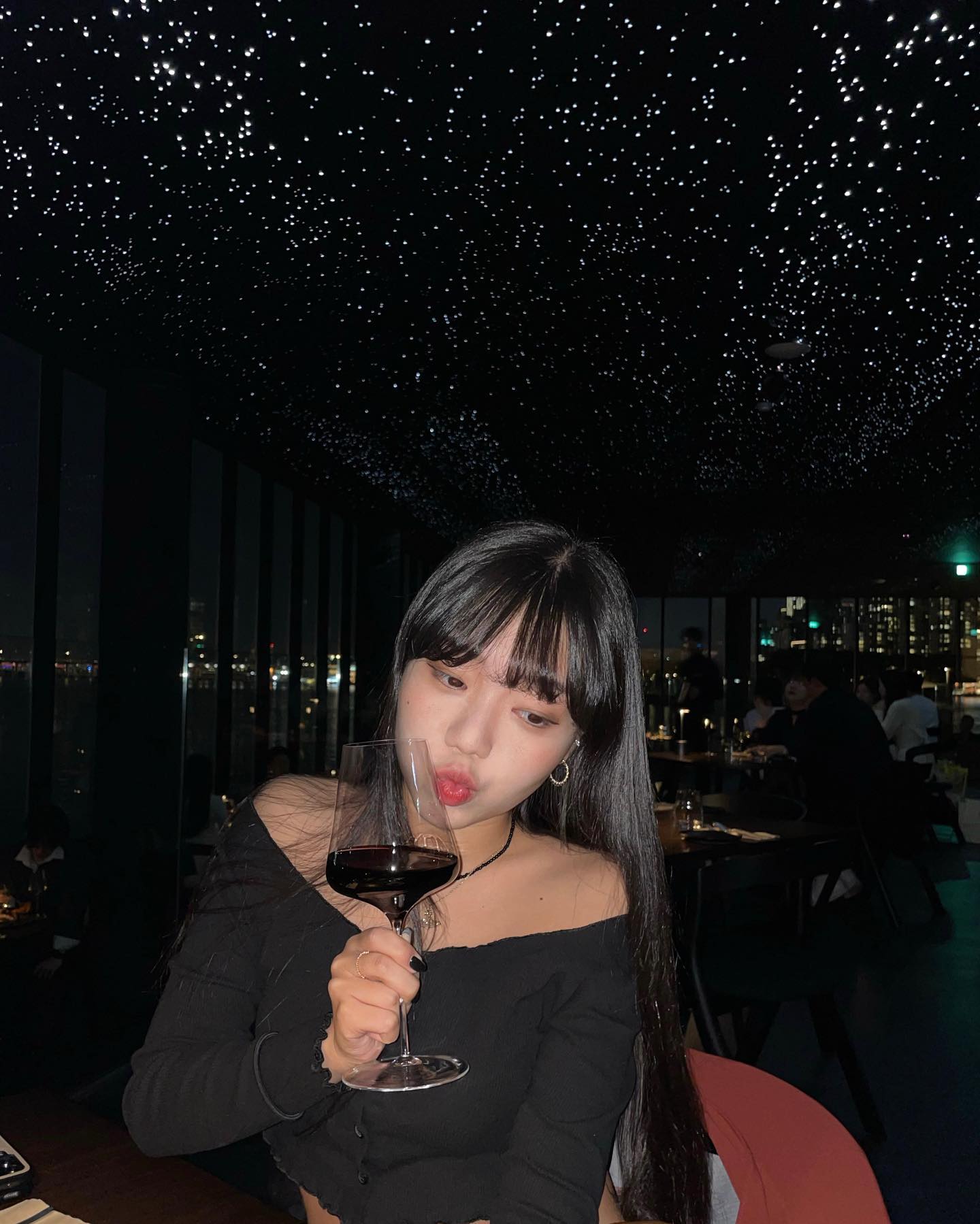.
제가 젤루 좋아하는 꽃 코스모스가 피는 10월인데요 , 행복들하십숑 ✽ . .