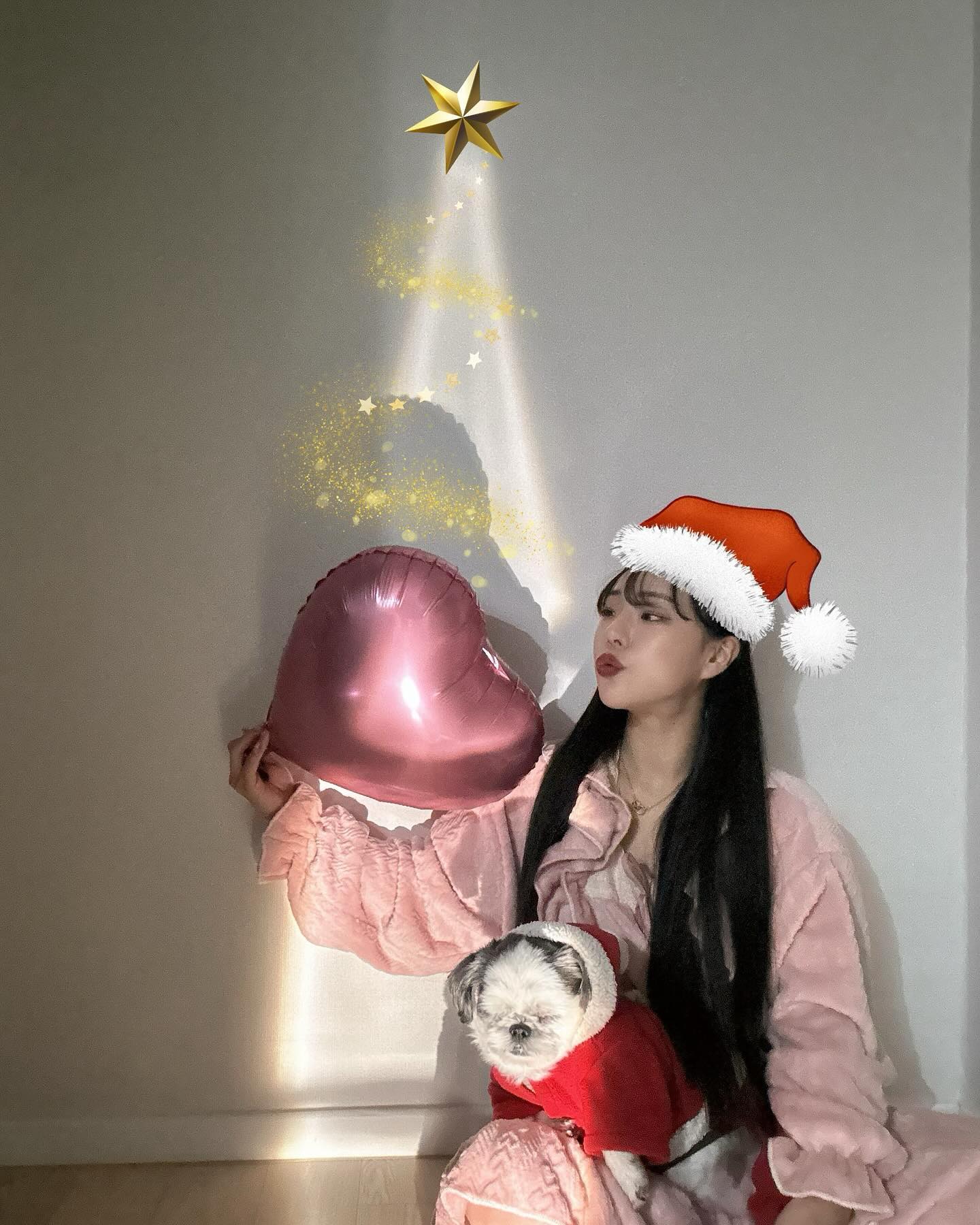 🎄🅜🅔🅡🅡🅨 🅒🅗🅡🅘🅢🅣🅜🅐🅢🎄

#크리스마스 #홈파티 #방구석파티 #물병트리 #산타 #일상 #좋아요