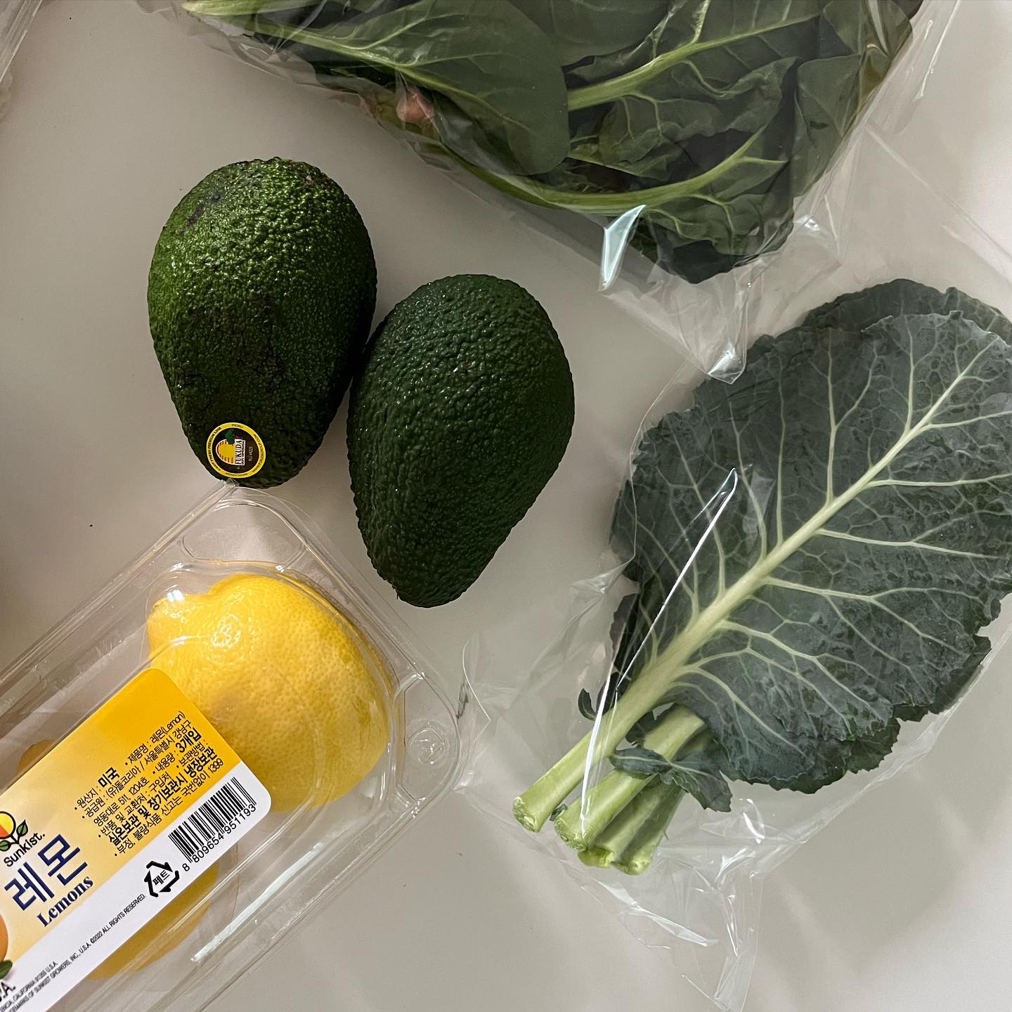 #과카몰리 #시금치프리타타 🥑🍋