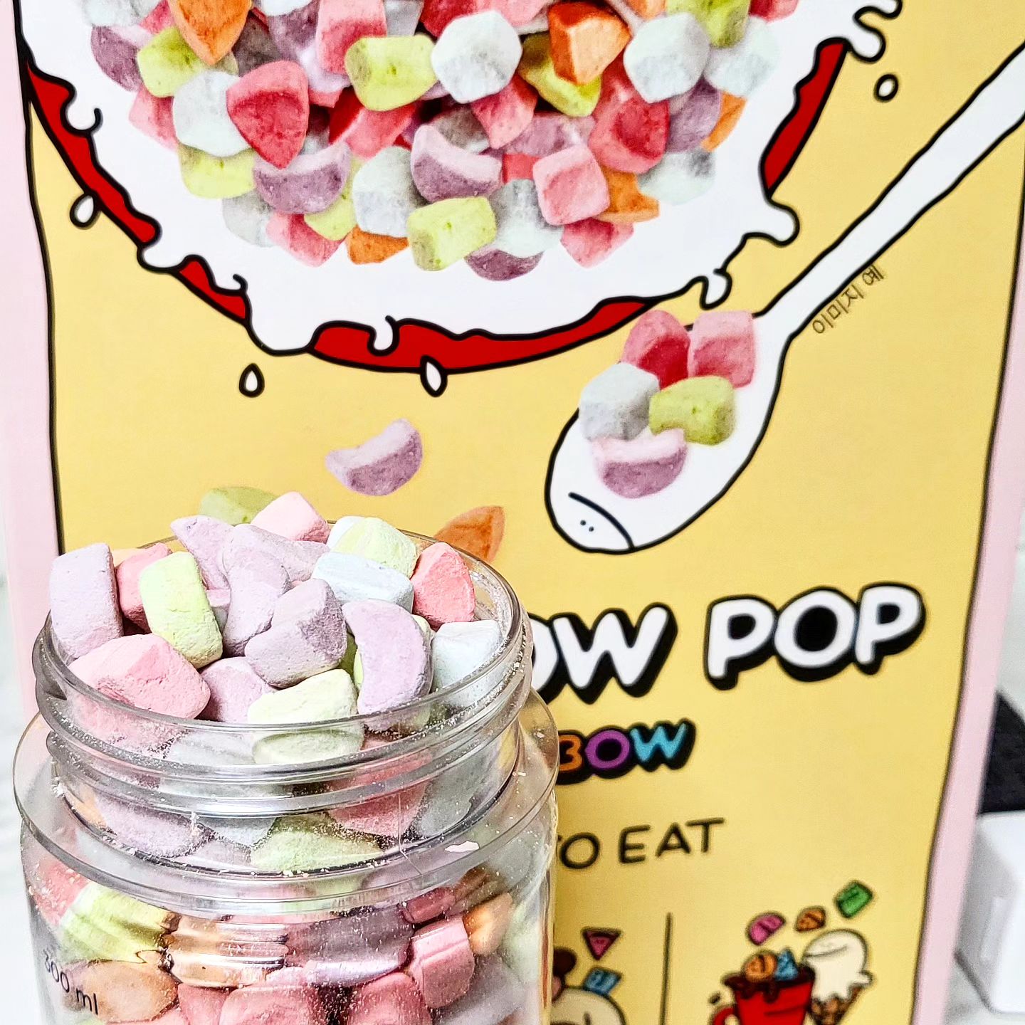 #할인구매 snax__kr #멜로팝 #스낵스
바삭함 그 자체 
귀여운 패키지부터기분 좋아지는데💕 
한번 맛보면 끝낼 수 없는 달달함에 중독돼 버려요ㅎㅎ
그냥 간식으로 먹어도 좋고 
토핑으로도 어디든 잘 어울리고 
우유와 함께 씨리얼로도 즐기기 좋은 멜로팝😆
#여행 #초간단레시피 #토핑 #건조마시멜로 #디저트그램 #건조마시멜로우 #일상 #패션 #디저트 #마시멜로우 #신상품나왔을땐 #맛집 #08L #뷰티 #마시멜로