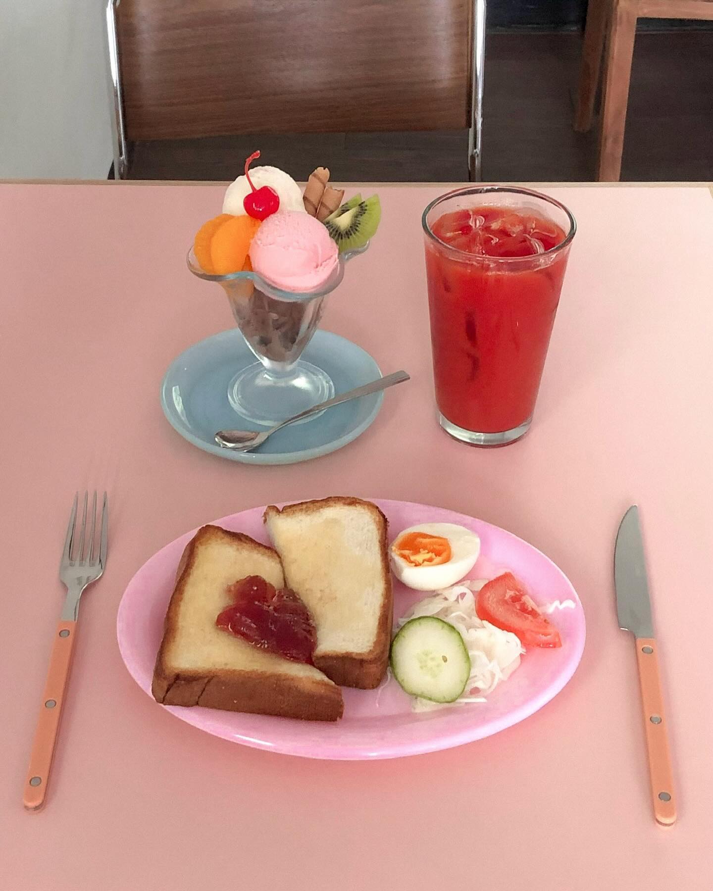 슬플 땐 토마토 주스를 마셔 보세요