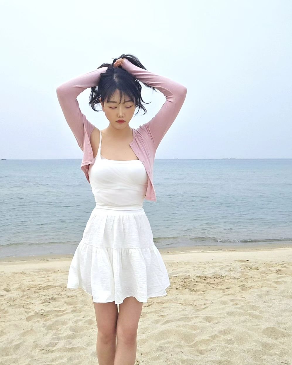벌써 2주전이라니 🥲 또 가고싶어

#강릉여행 #양양여행 #인구해변 #셀피그램 #여행사진