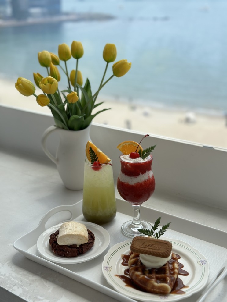 광안리 카페 뚜벅스 👣, 광안대교가 시원히 보이는 통창뷰 카페💙🤍