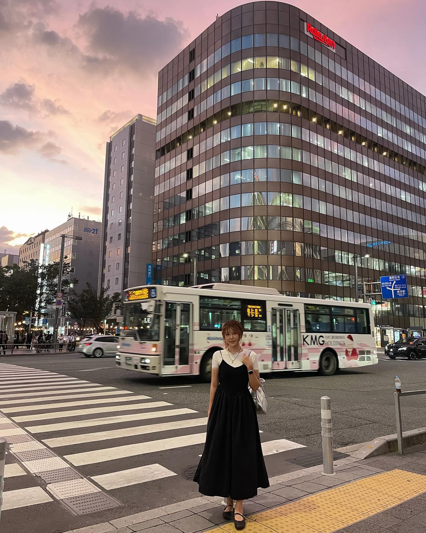 혼ㅋ혼ㅋ 힛 더 클락션