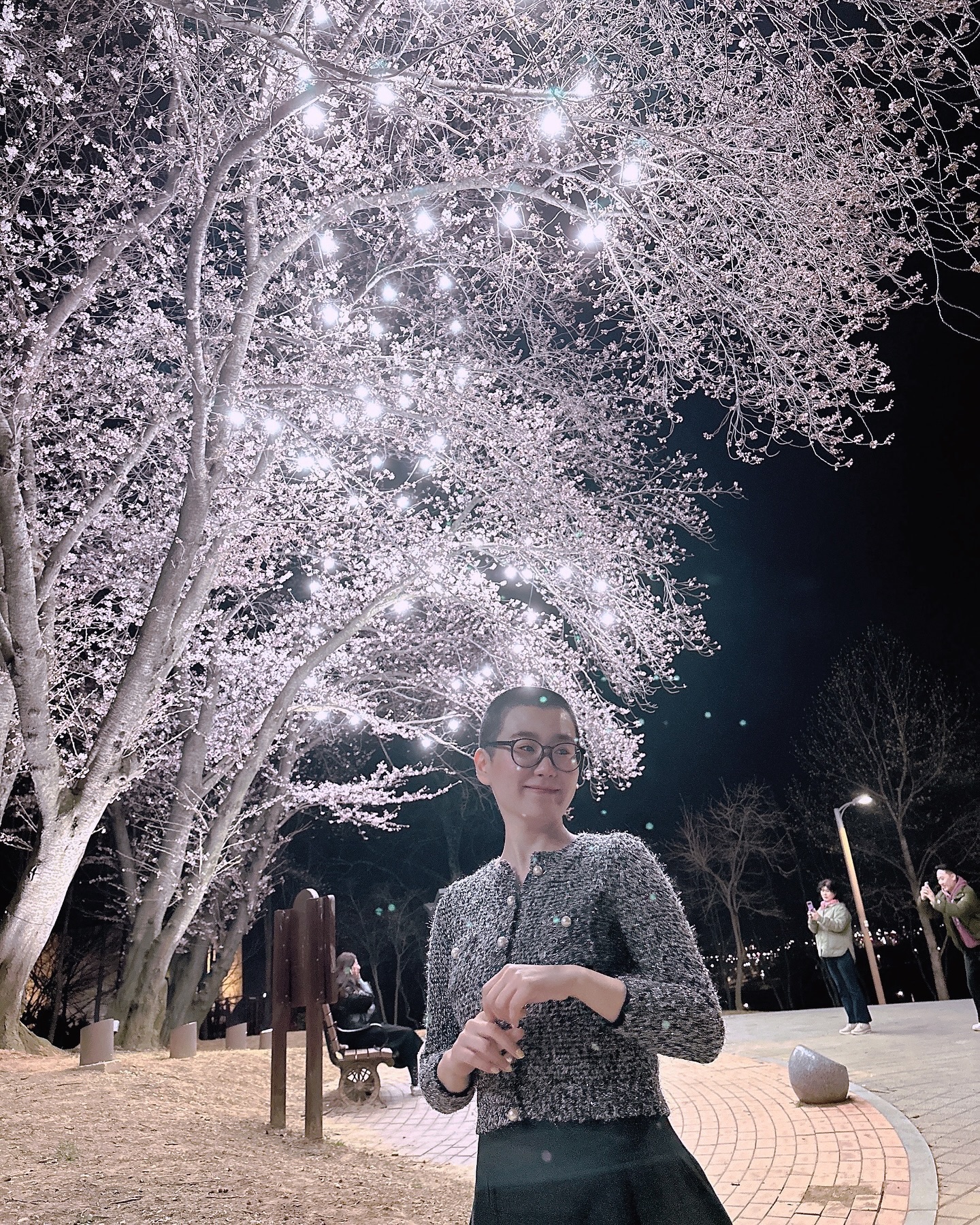 오랜만에 밤드라이브. 너무 행복했어서 잠이 안온다. 🤓🌸 #일기스타그램 #망원동빡빡이
