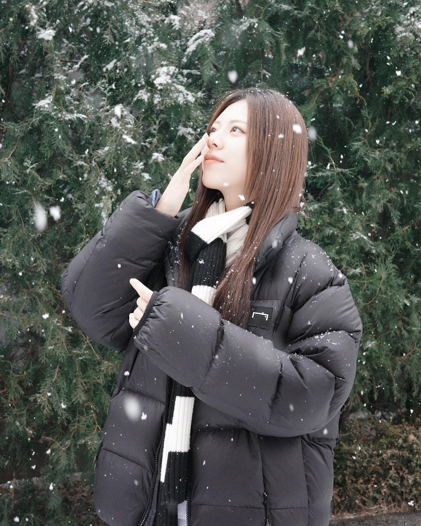 팡팡 내리는 눈 맞았다🤍❄️☃️

🎞️📸Photo..bluryard

#겨울 #스냅 #겨울스냅 #겨울코디 #포토실장님_최고