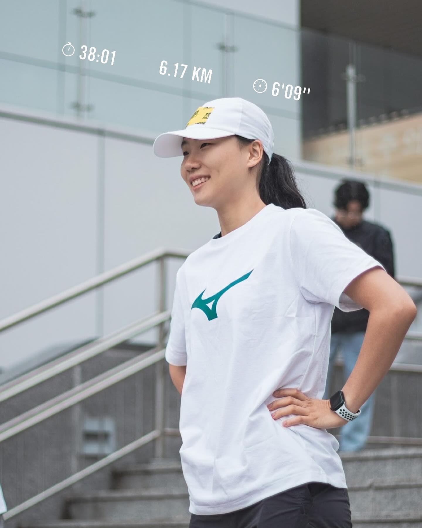 mizunokr x 00runners 
이게 혹시 청춘 뭐 이런거?😊
찐한 우중런에 해맑은 러너 뿌리기 오늘도 참 좋았다 ~

📸 move_ju jonghan_grida 
🩵 mizunokr galleria_gwanggyo