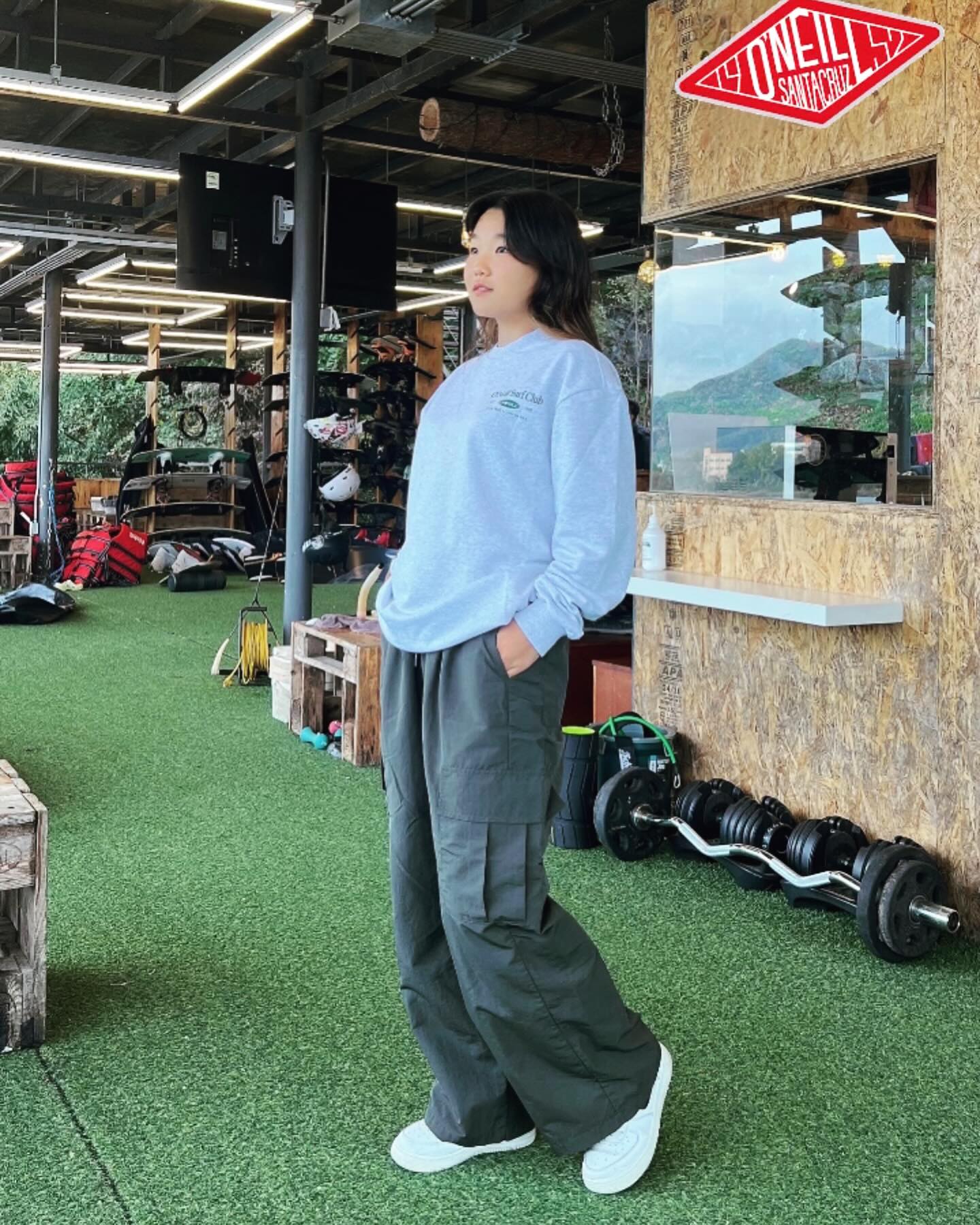 O'NEILL 🎁
클리프 에센셜 스몰 로고 맨투맨 🫶🏽

#오닐 #오닐코리아 #oneill #oneillkorea 
#팀오닐 #teamoneill 

📸: episode.q 
🏖: dalbit_tkow 

- hoya.store_ 
- oneillkorea 
- tkow_official 
- ros_wake 
- ronixwakeboards 
- monsterenergy 
- bushman_life