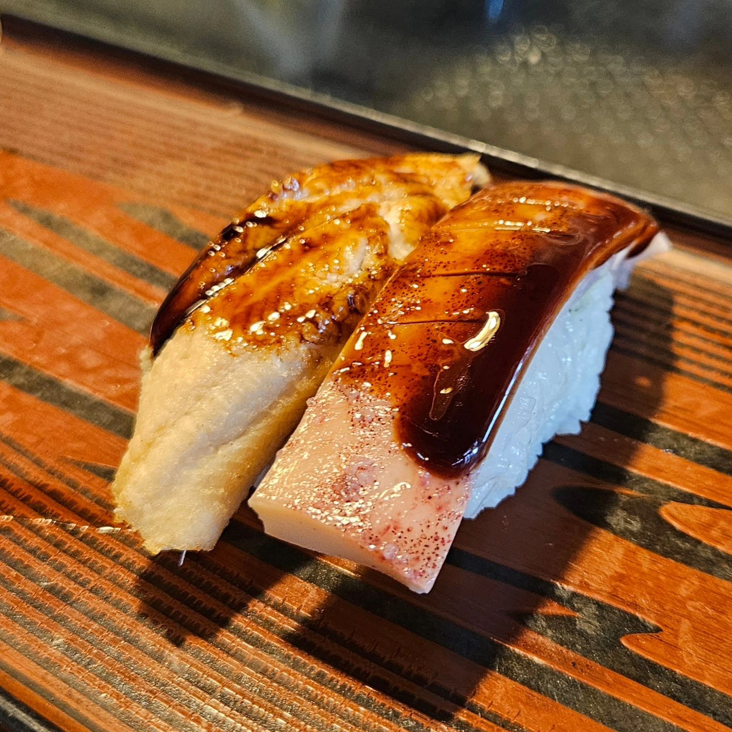1 Chome-15-7 Asakusa, 台東区 Taito City, Tokyo 111-0032 일본
쯔네스시🍣
오마카세 💰6000엔
노포느낌으로 각 안잡고 편하게
맛있는 스시를 먹을 수 있음.
나마비루가 없지만 기린병맥주도 나름의 느낌.

#sushi #japanfood #tokyo
