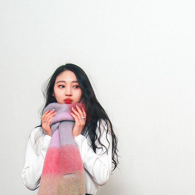 장혜주 on Instagram: "미리 메리 크리스마스🎄 #오늘우리사진관 서현점에서 촬영한 이번 사진 원본 무료제공에 쾌적하고 여유로운 분위기까지💕 덕분에 인생샷 건지기 성공🫶🏻 #광고#오늘
