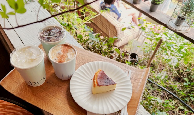 성주카페 리베볼 바스크치즈케이크 맛집 대구근교 애견동반 가능