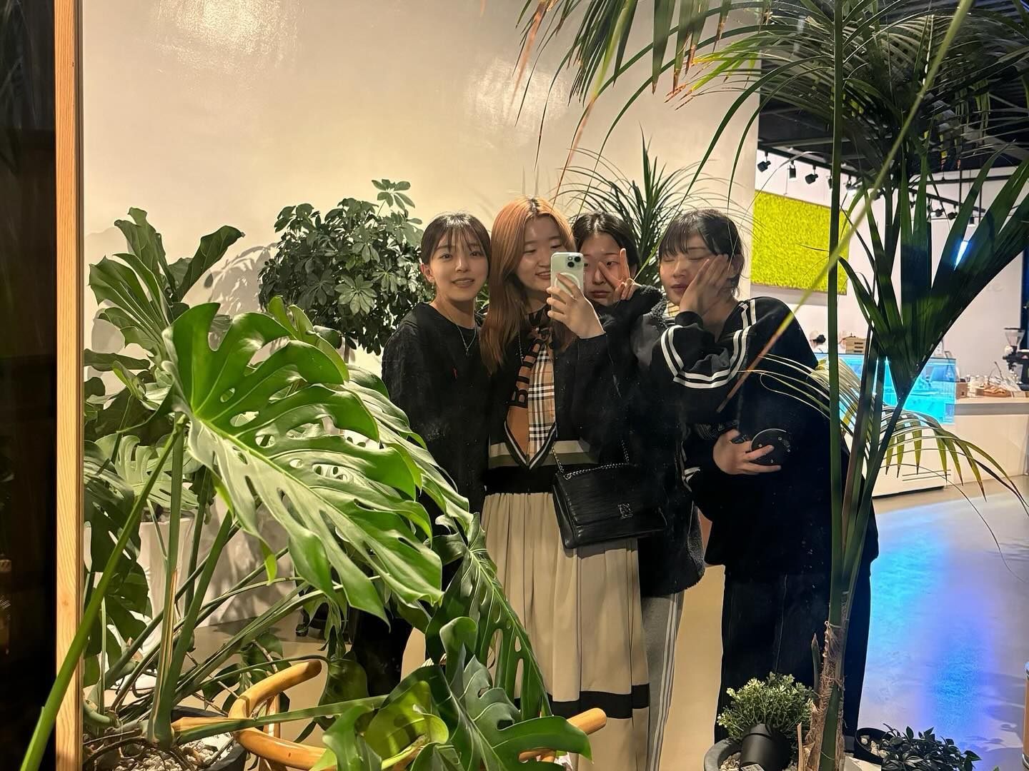 2023.10.28

벌써 또 일년 후다닥😱