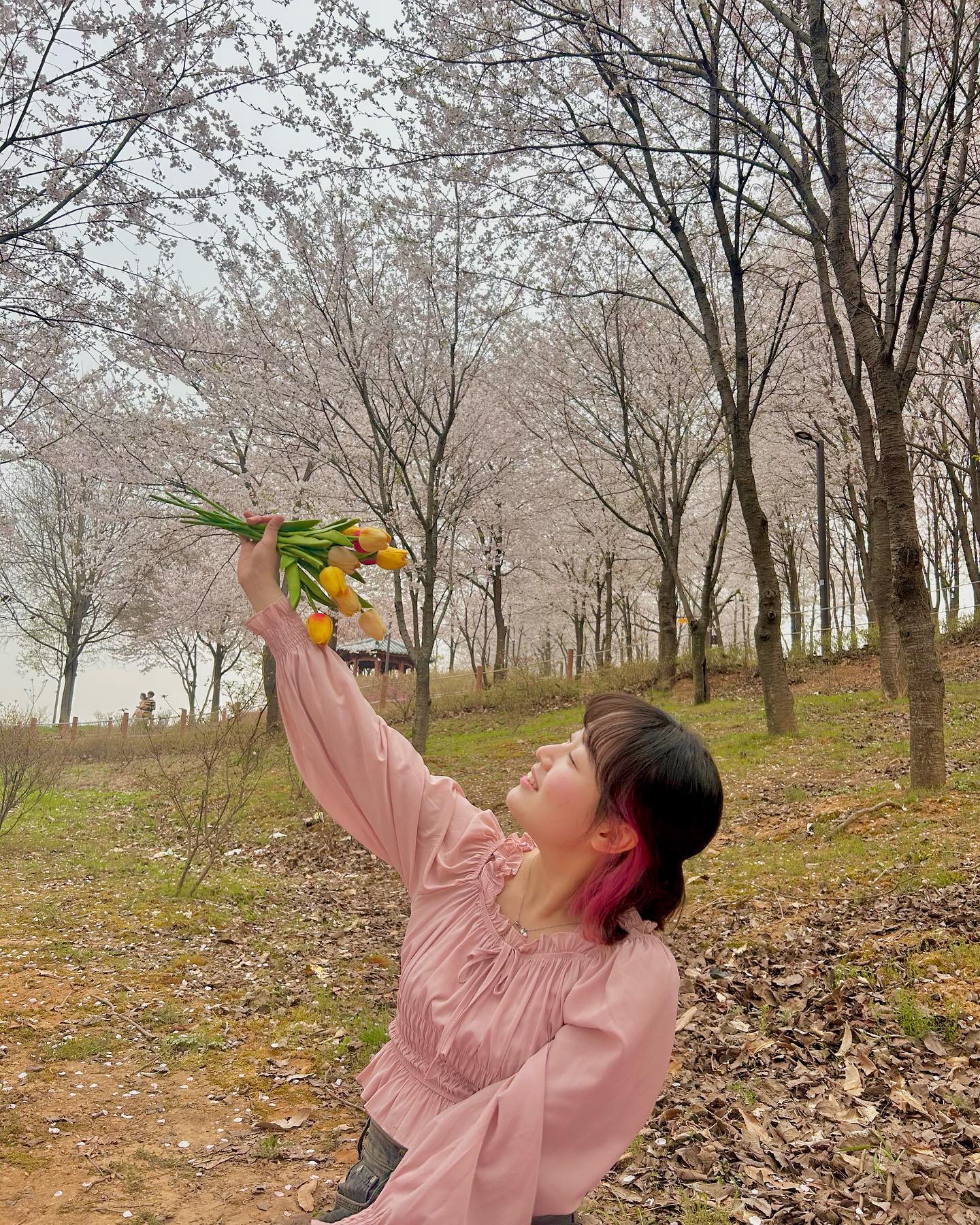 아츄와 함께한 봄크닉🌷🌷
꽃도 다 머거버려어어➿➿😘

With. kimsubin_99
📌아마츄어 작업실 시흥본점
주소 : 경기 시흥시 은계중앙로 254 은계호수타운1 아마츄어작업실 시흥점
amateurcompany.office