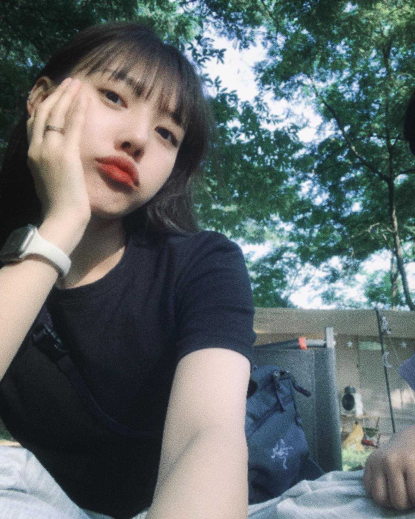 몇살이여요? 20대인줄...
…..슨생님덜~~
저 ..20대거든여~? (내일부터)
(~˘▾˘)~ ~(˘▾˘)~ ~(˘▾˘~) 
……🍀
⠀