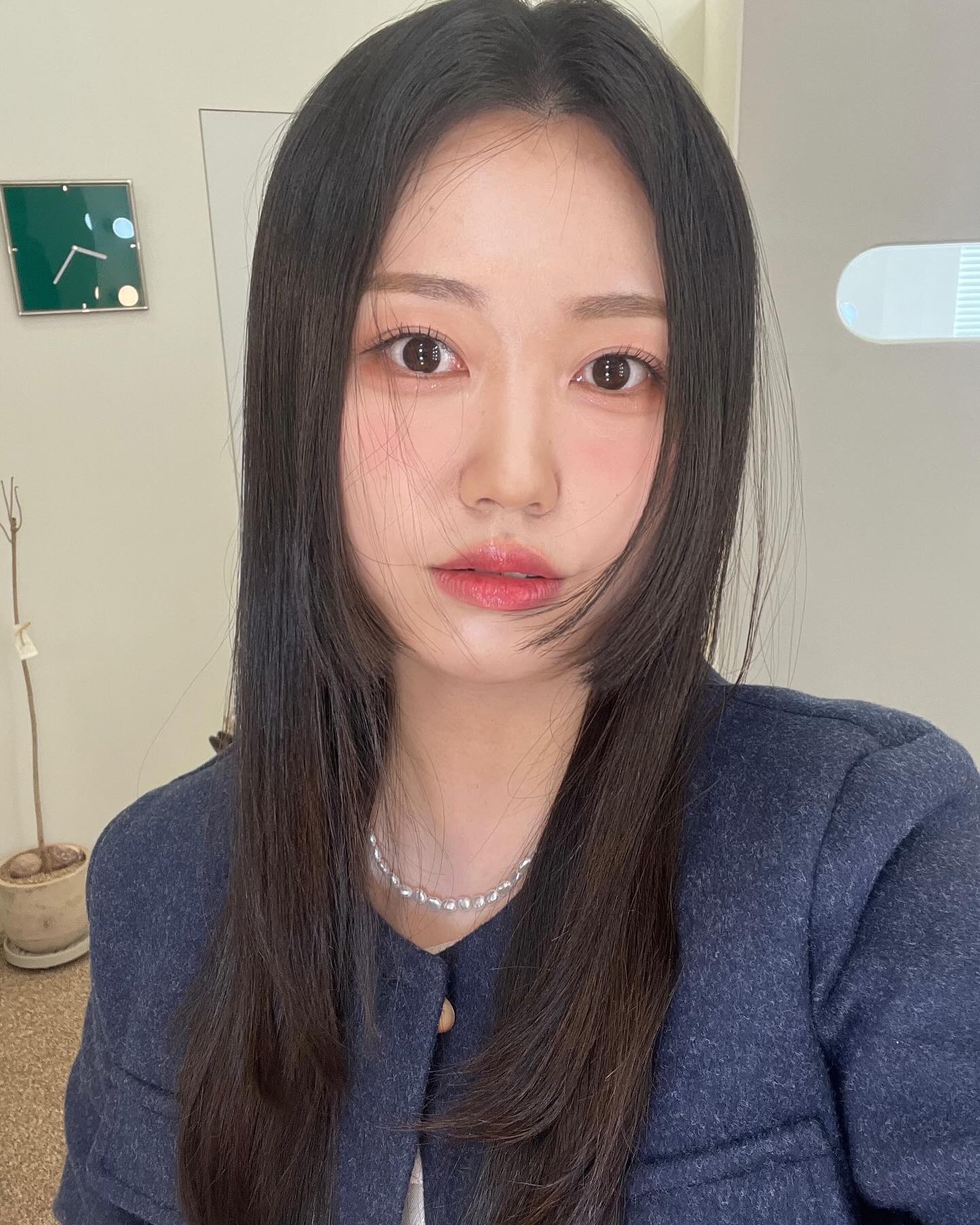 사진 더 찍을걸 🫠
스토리올렸다가 고오냥 피드 박제