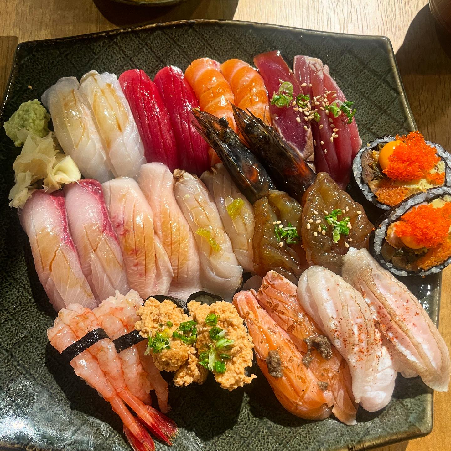 하늘초밥🍣

#하늘초밥 #이대역 #맛집 #초밥