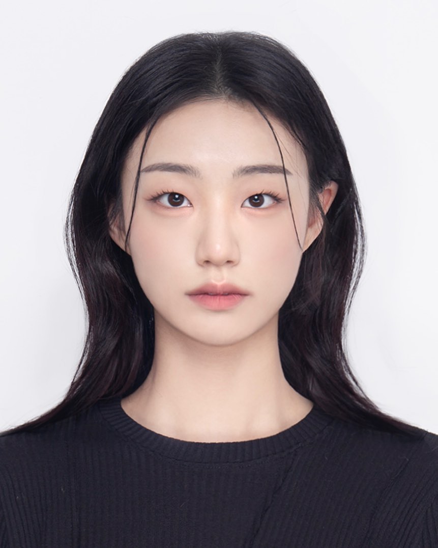 민증사진 바꿔야겠다🐣