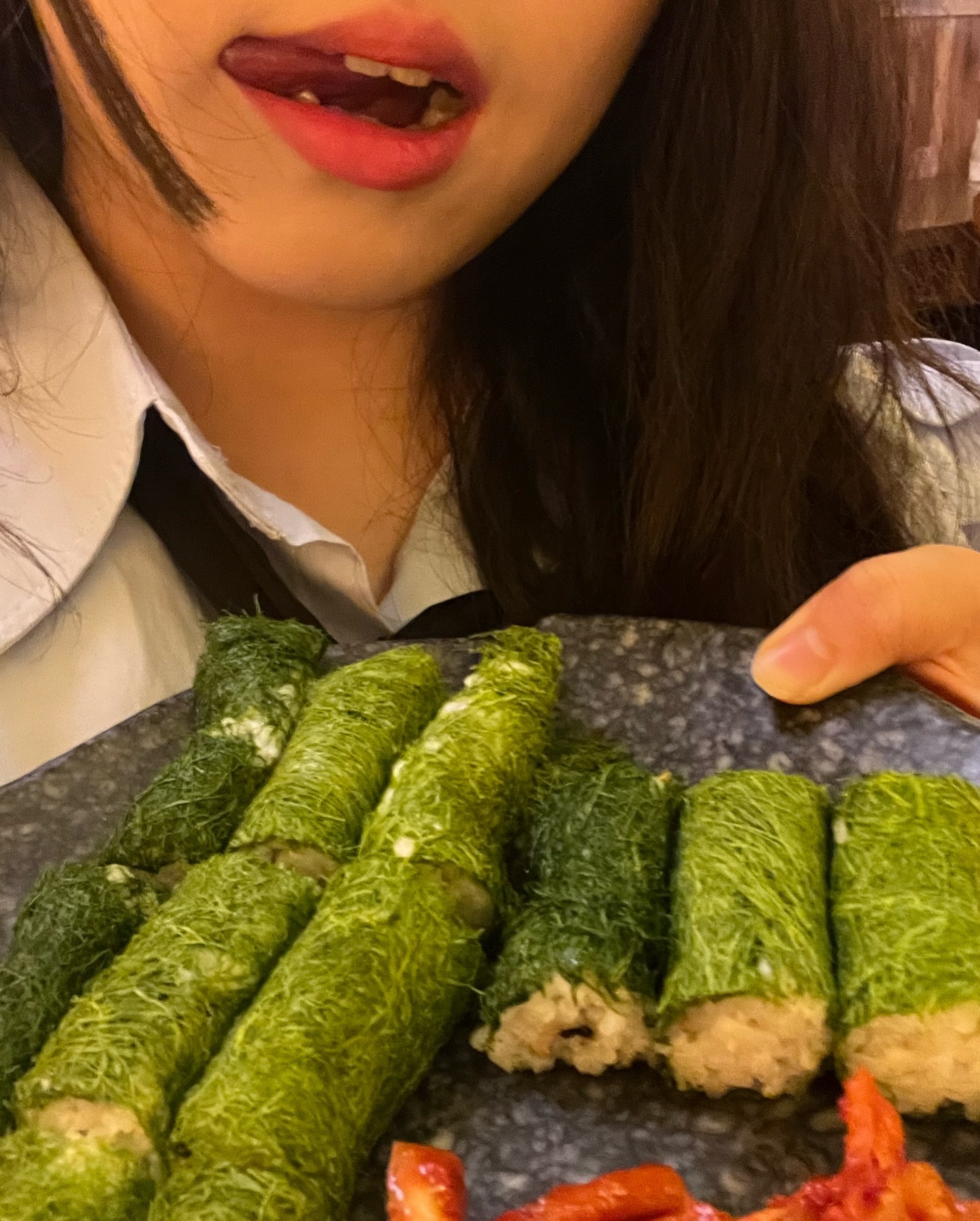 #협찬 #첨단맛집 수작 ╰(*´︶`*)╯♡

묵은지 순살 닭볶음탕(24,900원)
명란마요 감태김밥(9,000원)
오렌지 얼그레이 하이볼(7,900원) 주문 📝

묵은지 순살 닭볶음탕은 묵은지가 통째로 들어가있고
야들야들하고 부드러운 닭볶음탕과 맵달한 소스의 조화가 잘어울렸다!

내 수작 원픽중 하나인 감태김밥은 꼭 드시길 ㅎㅎ
계속 집어먹는 마성의 맛 🤤

오렌지 얼그레이 하이볼은 술 못먹는 사람들이 먹어도 좋을것같은 맛있는 하이볼이였는데, 정말 맛있게 먹었다 ╰(*´︶`*)╯

첨단에서 술 먹을때 #첨단술집 #일일수작

#첨단수작 #첨단하이볼 #첨단한식술집 #첨단술집추천 #첨단안주맛집 #리뷰노트