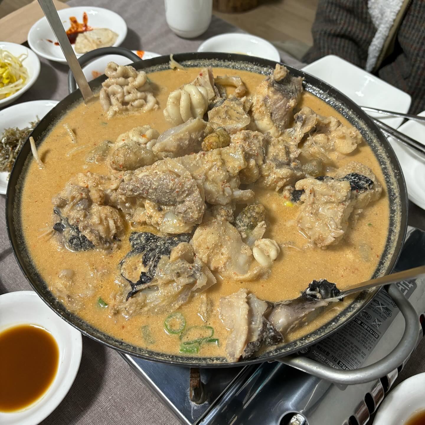미쳤서.! 미친 맛! 최고의 점수 드립니다!

#제주도 #각지불 #맛있어