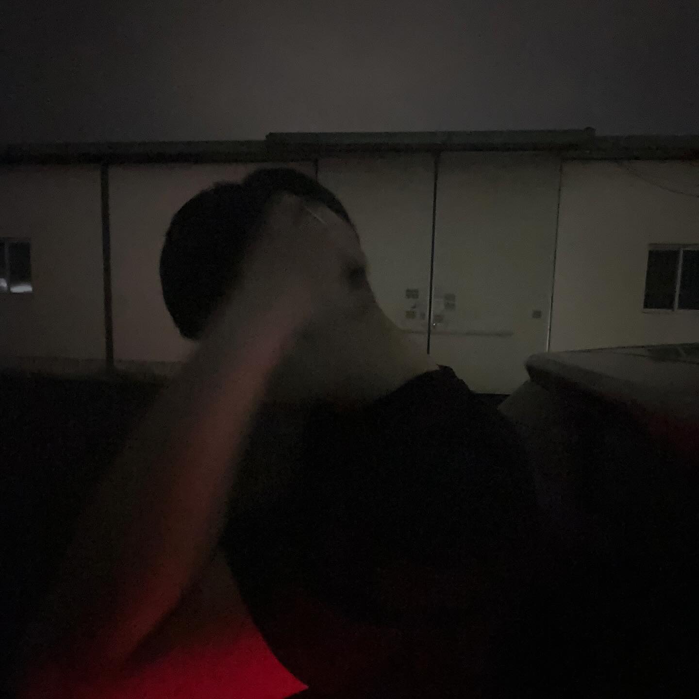 내게 이 세상 무엇보다 소중한 너
내가 할 수 없는 유일한 일은 널 사랑하지 않는 일이야

#럽스타그램