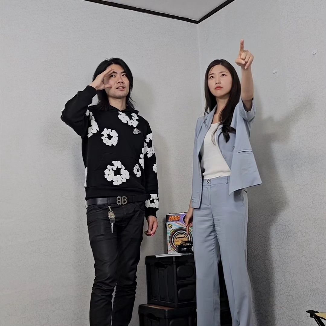 해로운 새다
닛몰캐쉬네 집들이영
오늘 업로드 할것같아요~

#닛몰캐쉬 #차청일 #유튜브
#데일리 #투데이 #일상스타그램 #일상소통 #일상기록 #daily #today #instatoday #좋아요반사 #패션모델 #뷰티모델 #모델 #운동스타그램 #라이브커머스 #모바일쇼호스트 #쿠팡라이브 #네이버쇼핑라이브 #리뷰왕설리뷰영 #설리뷰영 #운동하는여자 #프리랜서모델 #프로필촬영 #개인촬영 #프로필사진