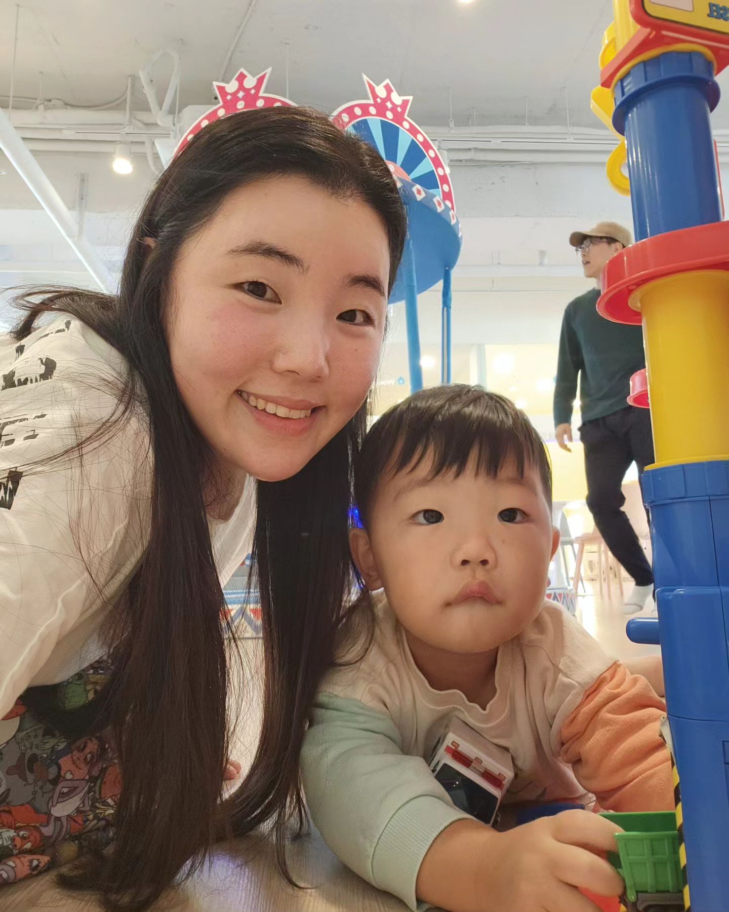 내새끼랑 오랜만에 키카💕
사진 찍기싫어해도 나는 계속 카메라 들이대기ㅋㅋ
즐거워해줘서 고마워
많이 많이 놀아줄게

#인생733일차