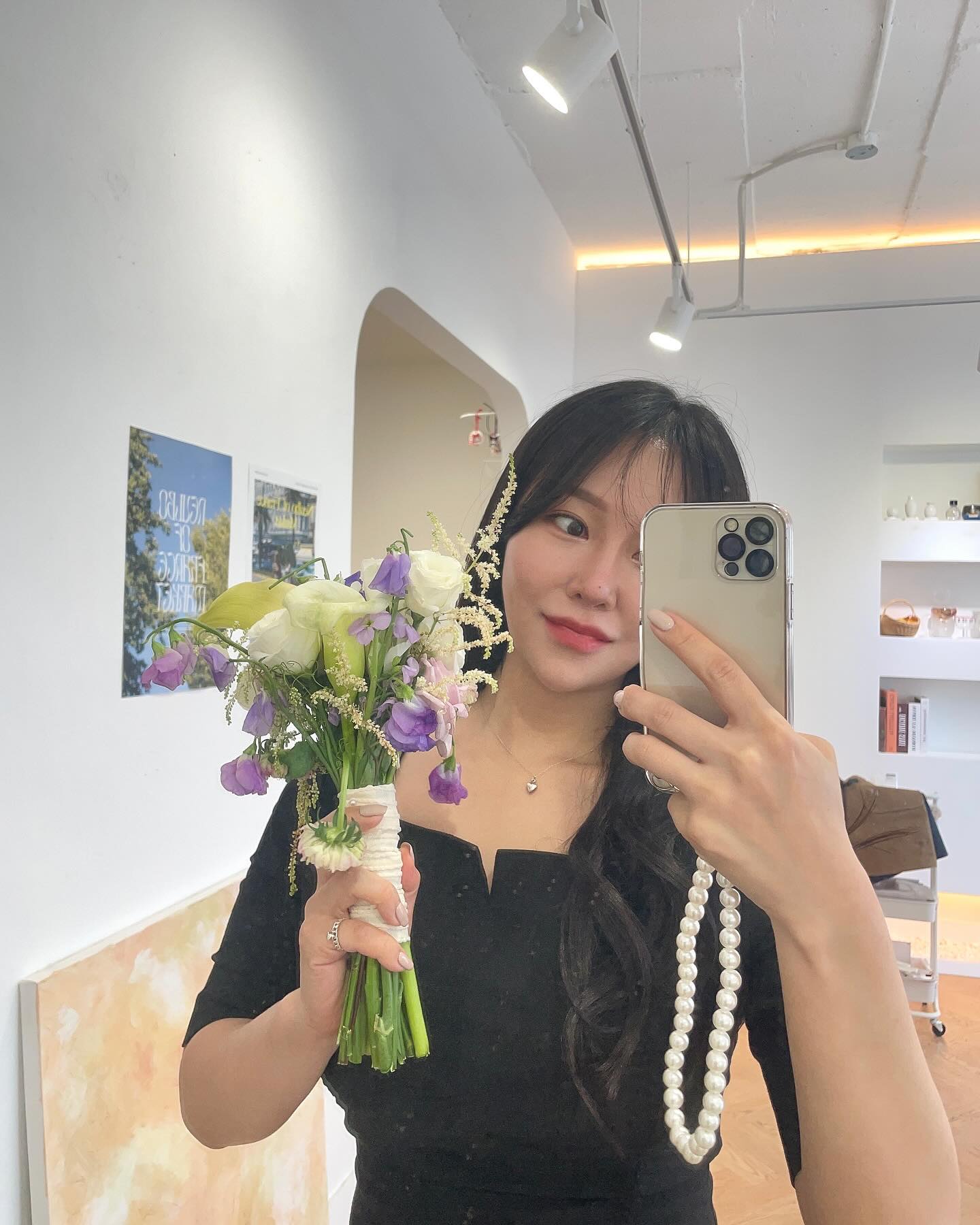 일년에 한번 볼까 말까한 여성스러운 나영이