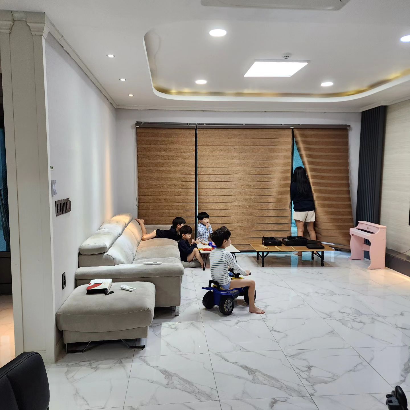 #키즈펜션
#추억
#아이들의시간
#어른들도좋은시간

막걸리와 좋은 안주들로 좋은사람들과
함께한시간 밀양♡
너희들과 이런시간을 오랫동안 함께하고싶어♡